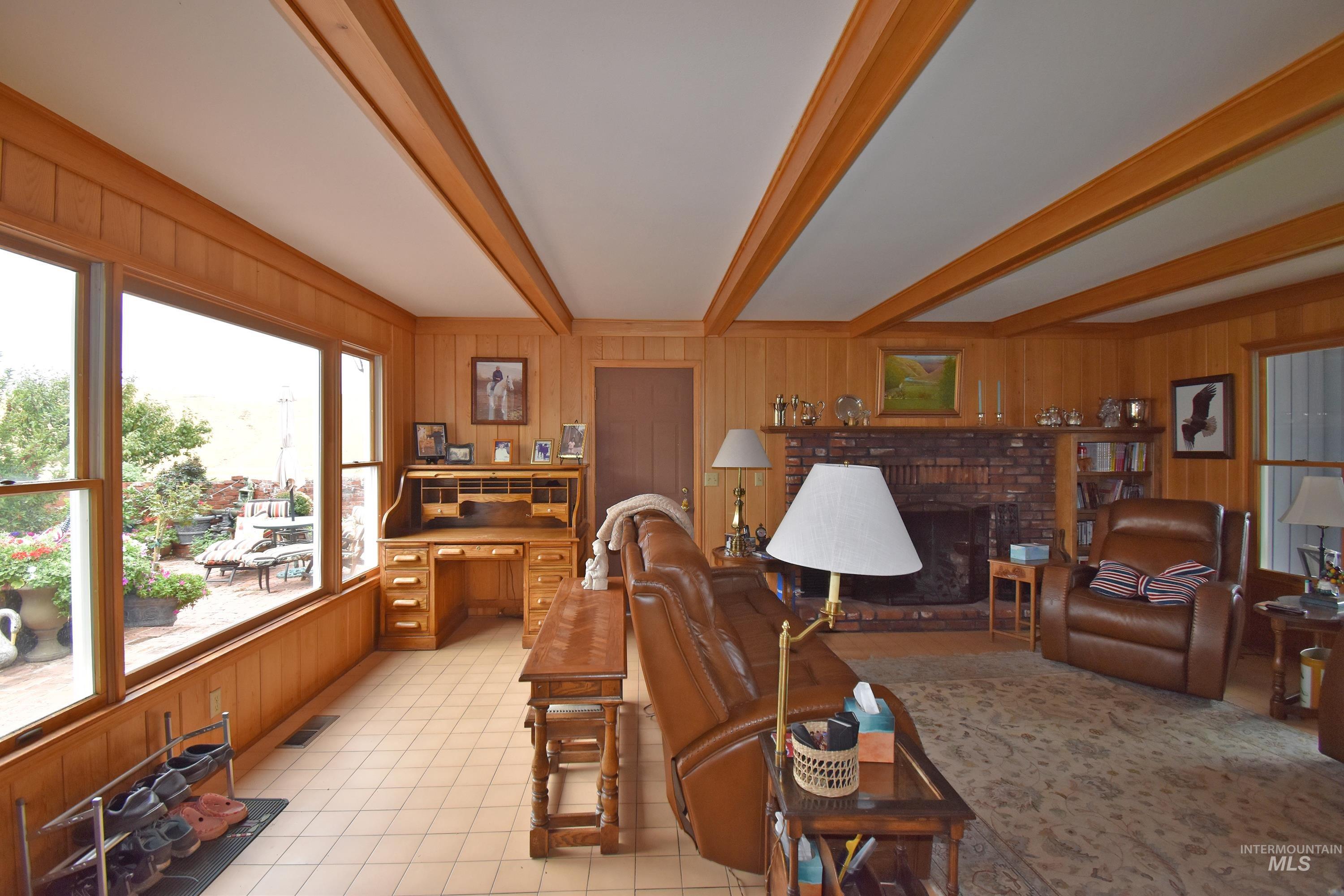 531 Silcott Road, Clarkston, Washington 99403, 3 Bedrooms, 2.5 Bathrooms, Residential For Sale, Price $1,500,000,MLS 98961508