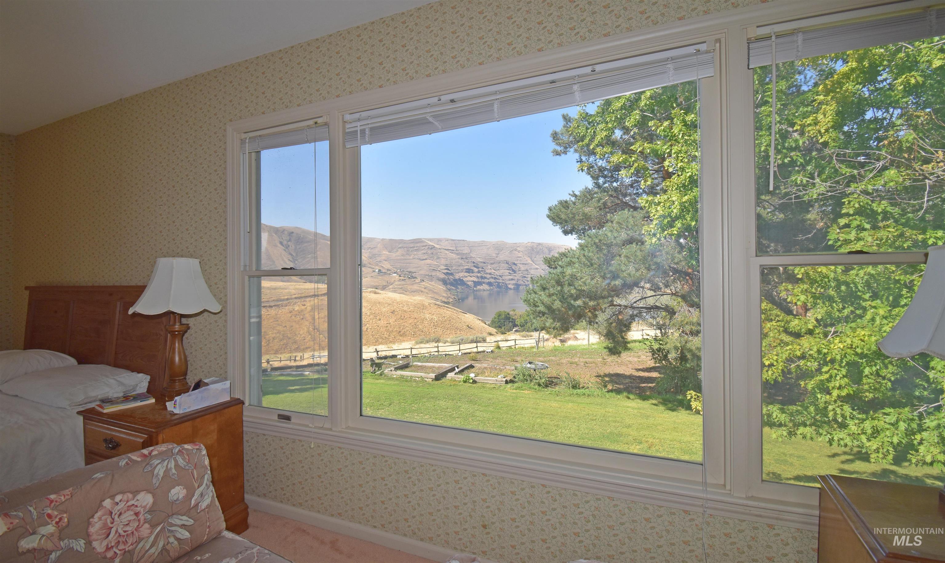 531 Silcott Road, Clarkston, Washington 99403, 3 Bedrooms, 2.5 Bathrooms, Residential For Sale, Price $1,500,000,MLS 98961508