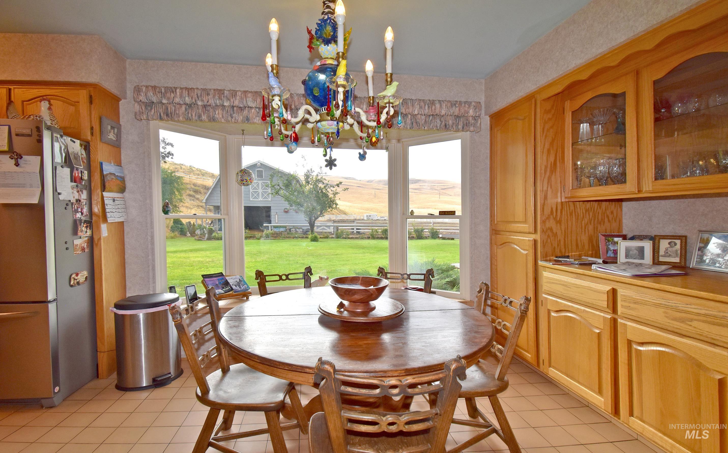 531 Silcott Road, Clarkston, Washington 99403, 3 Bedrooms, 2.5 Bathrooms, Residential For Sale, Price $1,500,000,MLS 98961508