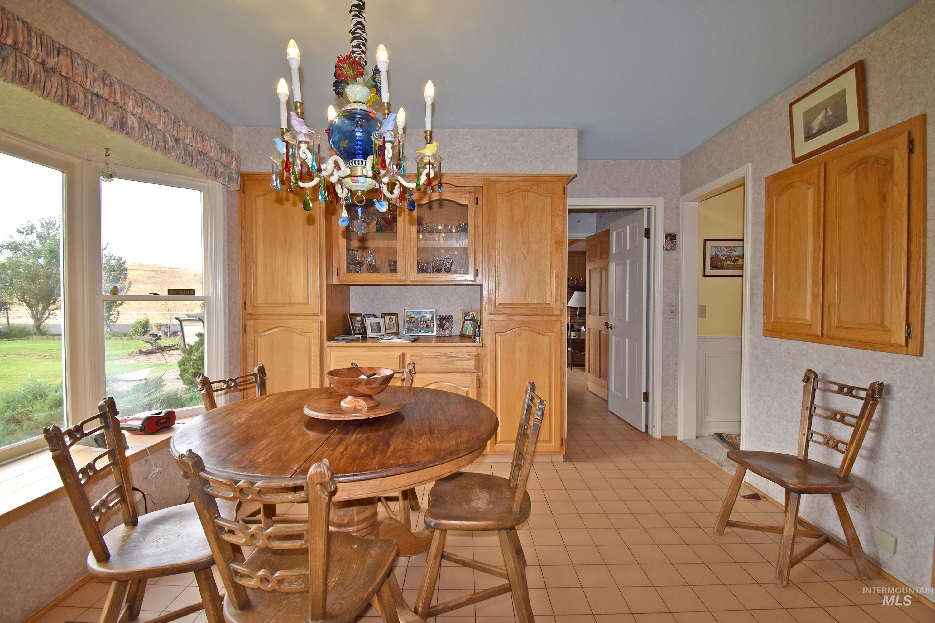 531 Silcott Road, Clarkston, Washington 99403, 3 Bedrooms, 2.5 Bathrooms, Residential For Sale, Price $1,500,000,MLS 98961508