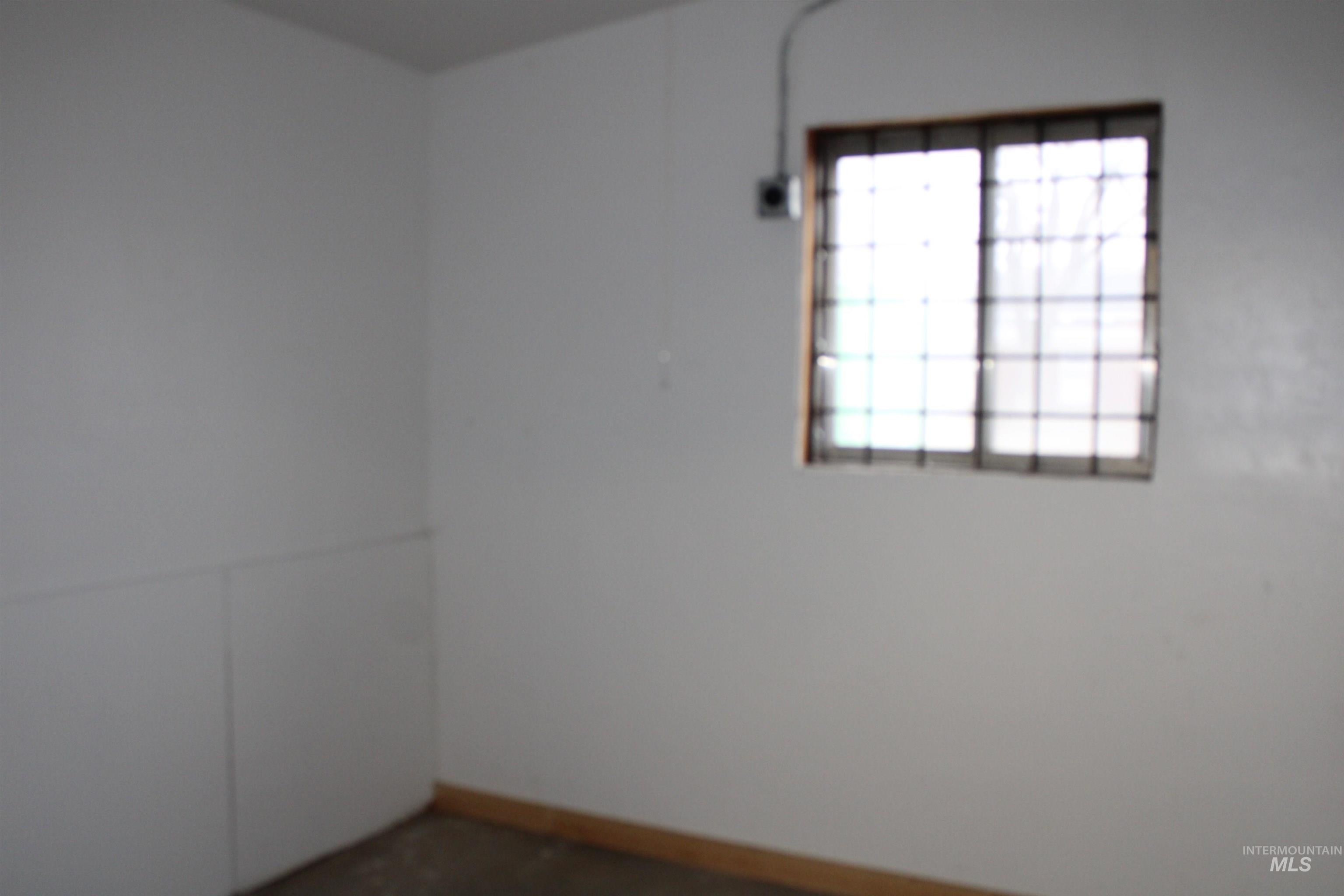 415 N Greenwood, Shoshone, Idaho 83352-5194, Business/Commercial For Sale, Price $800,000,MLS 98961510