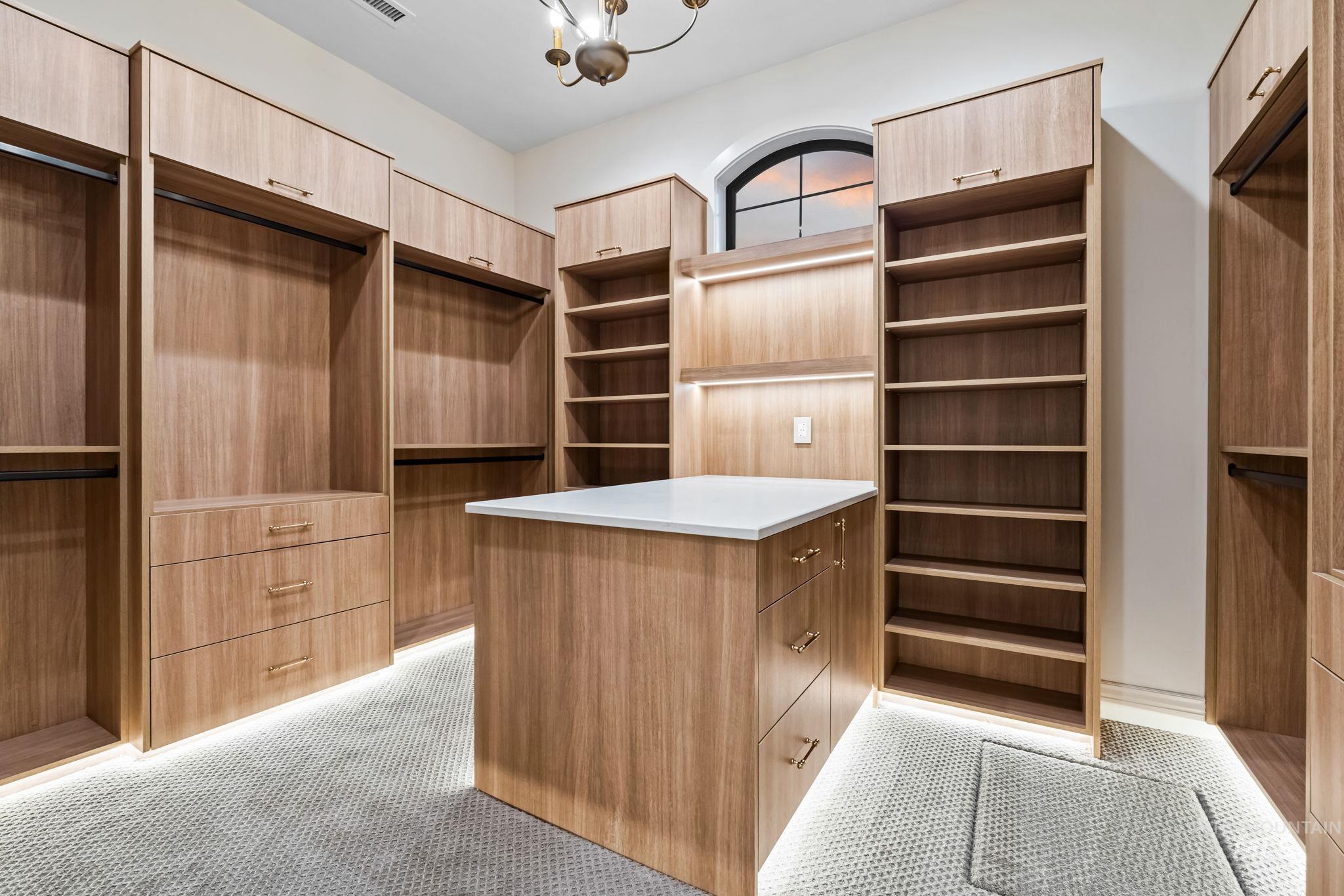 6362 Salmon Falls Ln, Star, Idaho 83669, 4 Bedrooms, 4.5 Bathrooms, Residential For Sale, Price $1,800,000,MLS 98961524