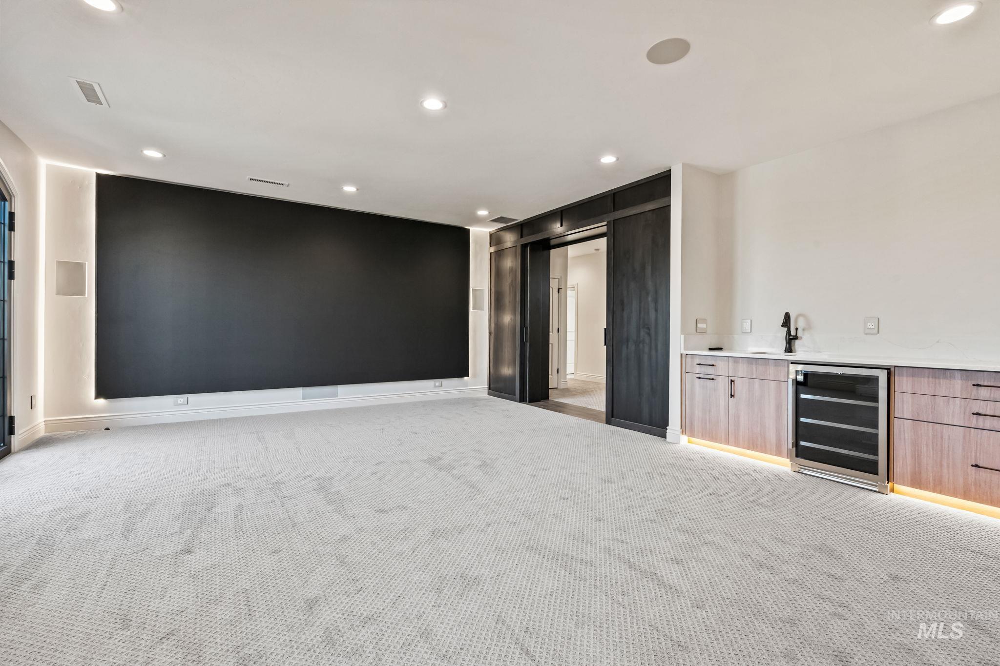 6362 Salmon Falls Ln, Star, Idaho 83669, 4 Bedrooms, 4.5 Bathrooms, Residential For Sale, Price $1,800,000,MLS 98961524