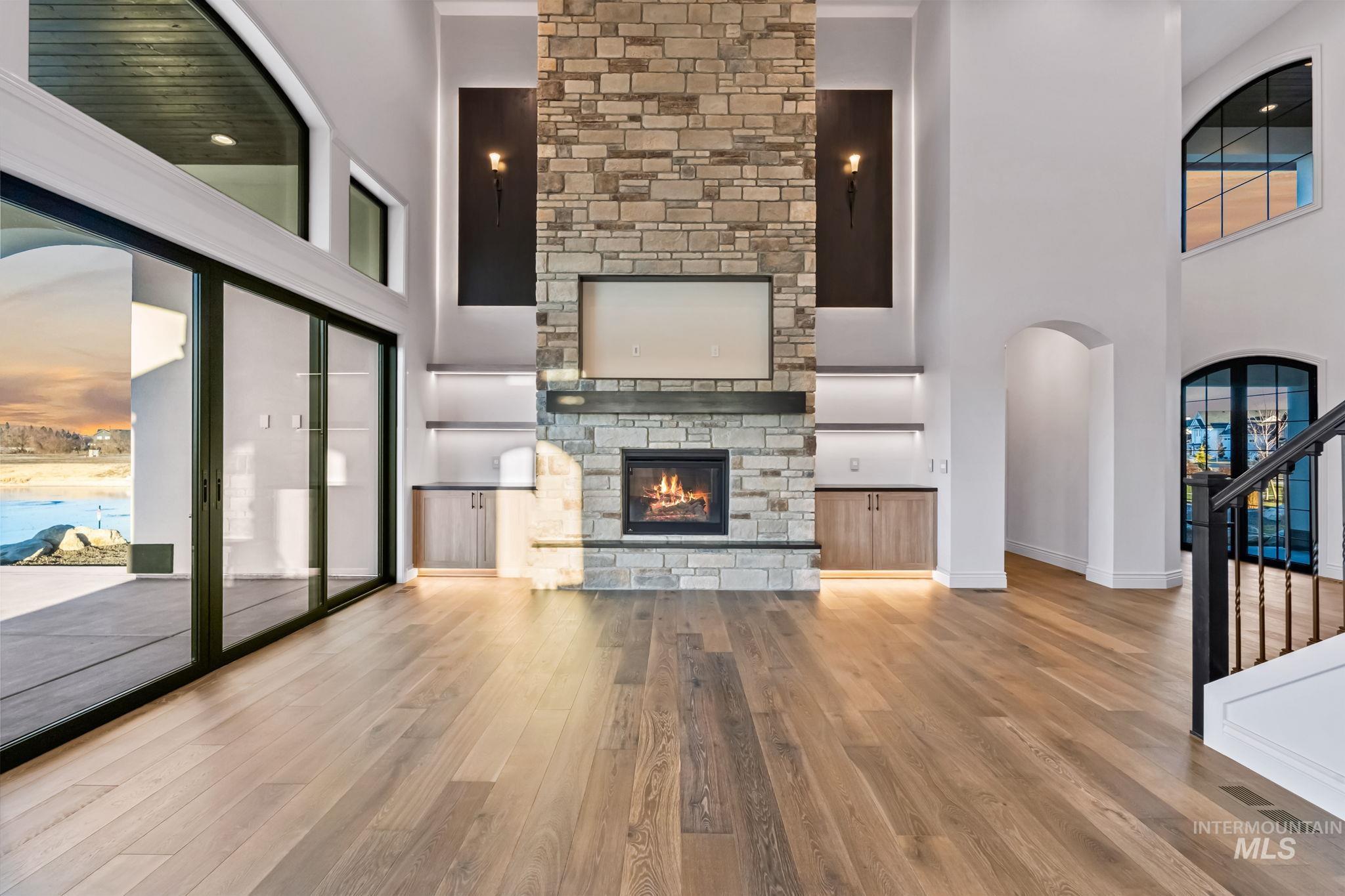 6362 Salmon Falls Ln, Star, Idaho 83669, 4 Bedrooms, 4.5 Bathrooms, Residential For Sale, Price $1,800,000,MLS 98961524