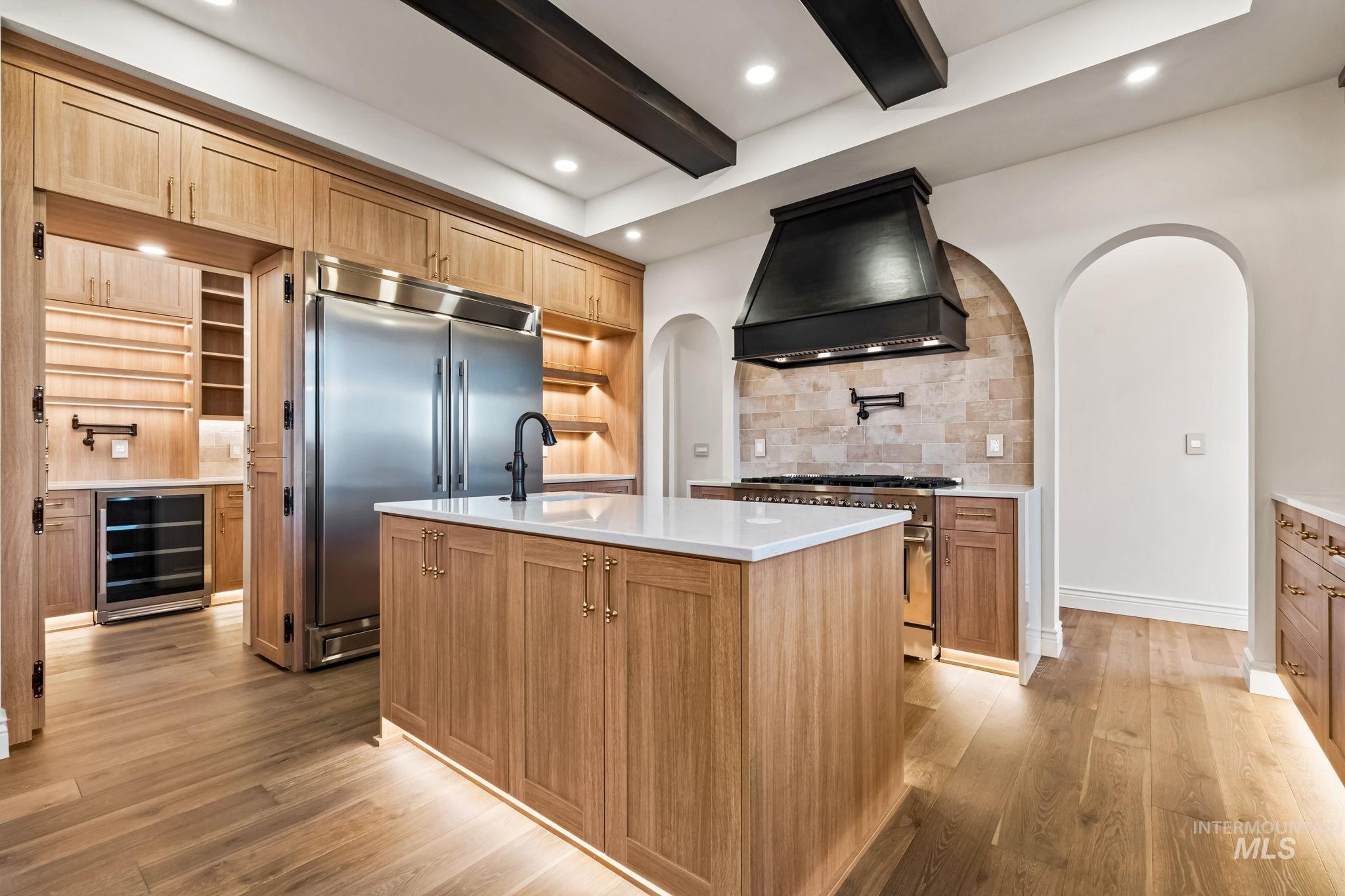 6362 Salmon Falls Ln, Star, Idaho 83669, 4 Bedrooms, 4.5 Bathrooms, Residential For Sale, Price $1,800,000,MLS 98961524