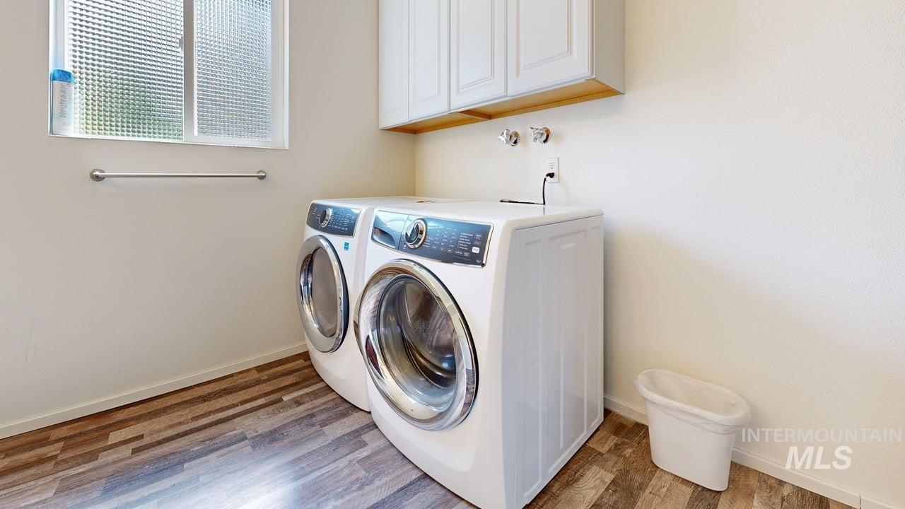 3403 Meadowlark Dr, Lewiston, Idaho 83501, 3 Bedrooms, 2 Bathrooms, Residential For Sale, Price $469,000,MLS 98961526