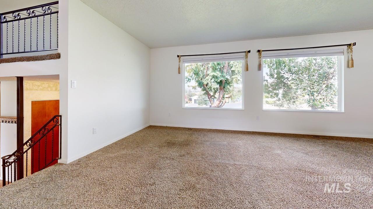 3403 Meadowlark Dr, Lewiston, Idaho 83501, 3 Bedrooms, 2 Bathrooms, Residential For Sale, Price $469,000,MLS 98961526