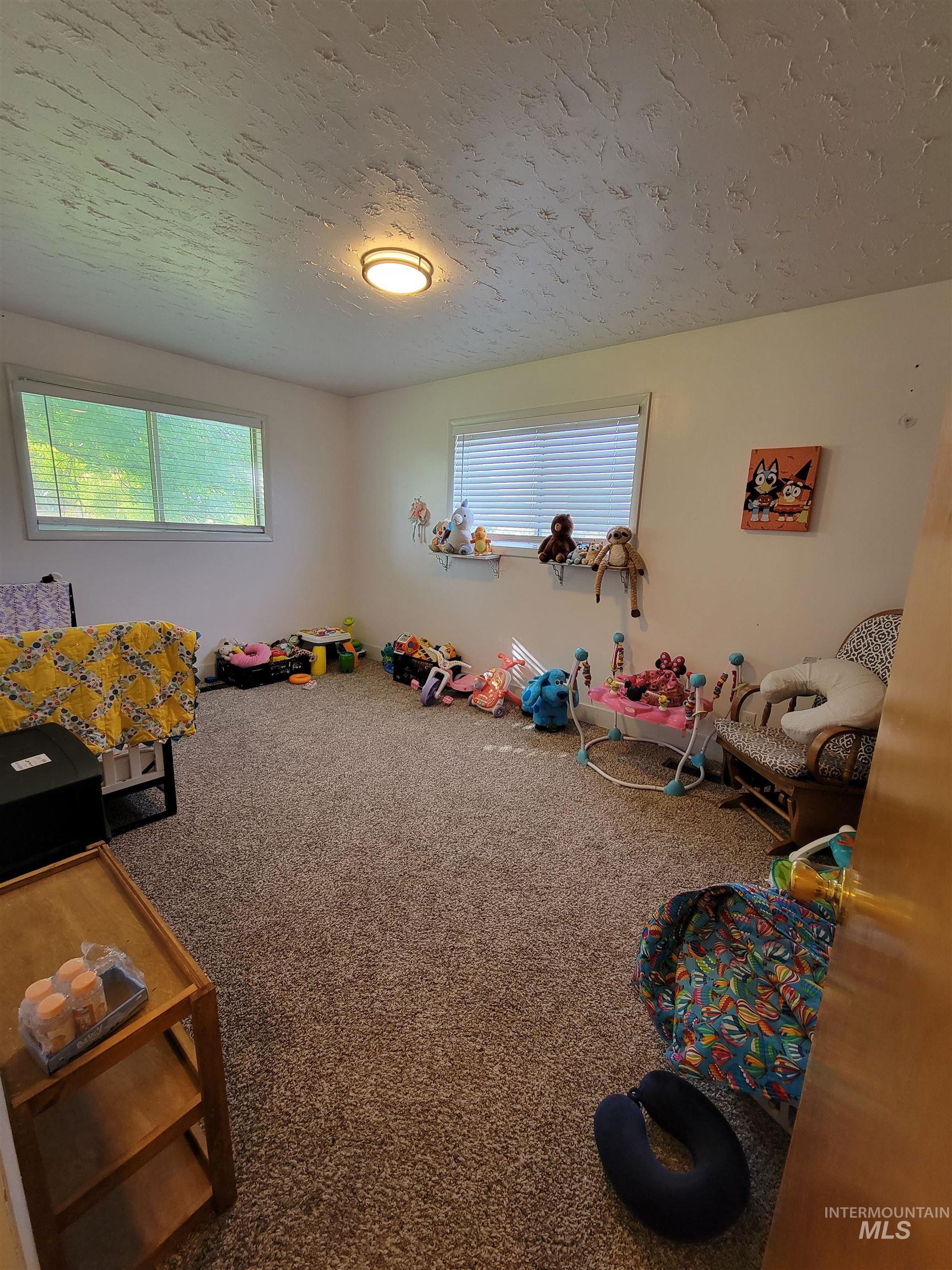 701 Hiland Avenue, Burley, Idaho 83318-0000, 3 Bedrooms, 1 Bathroom, Residential For Sale, Price $295,000,MLS 98961528