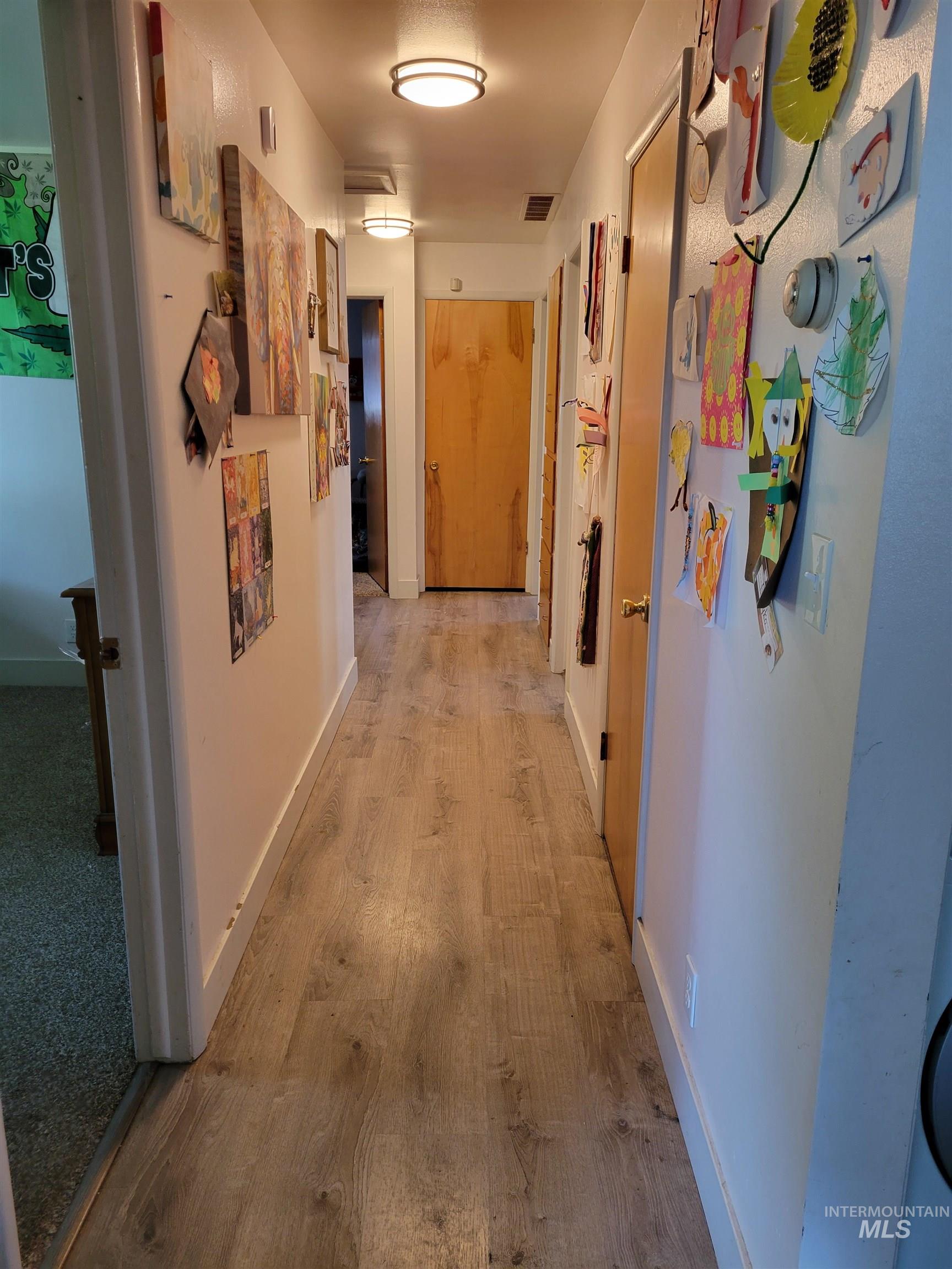 701 Hiland Avenue, Burley, Idaho 83318-0000, 3 Bedrooms, 1 Bathroom, Residential For Sale, Price $295,000,MLS 98961528