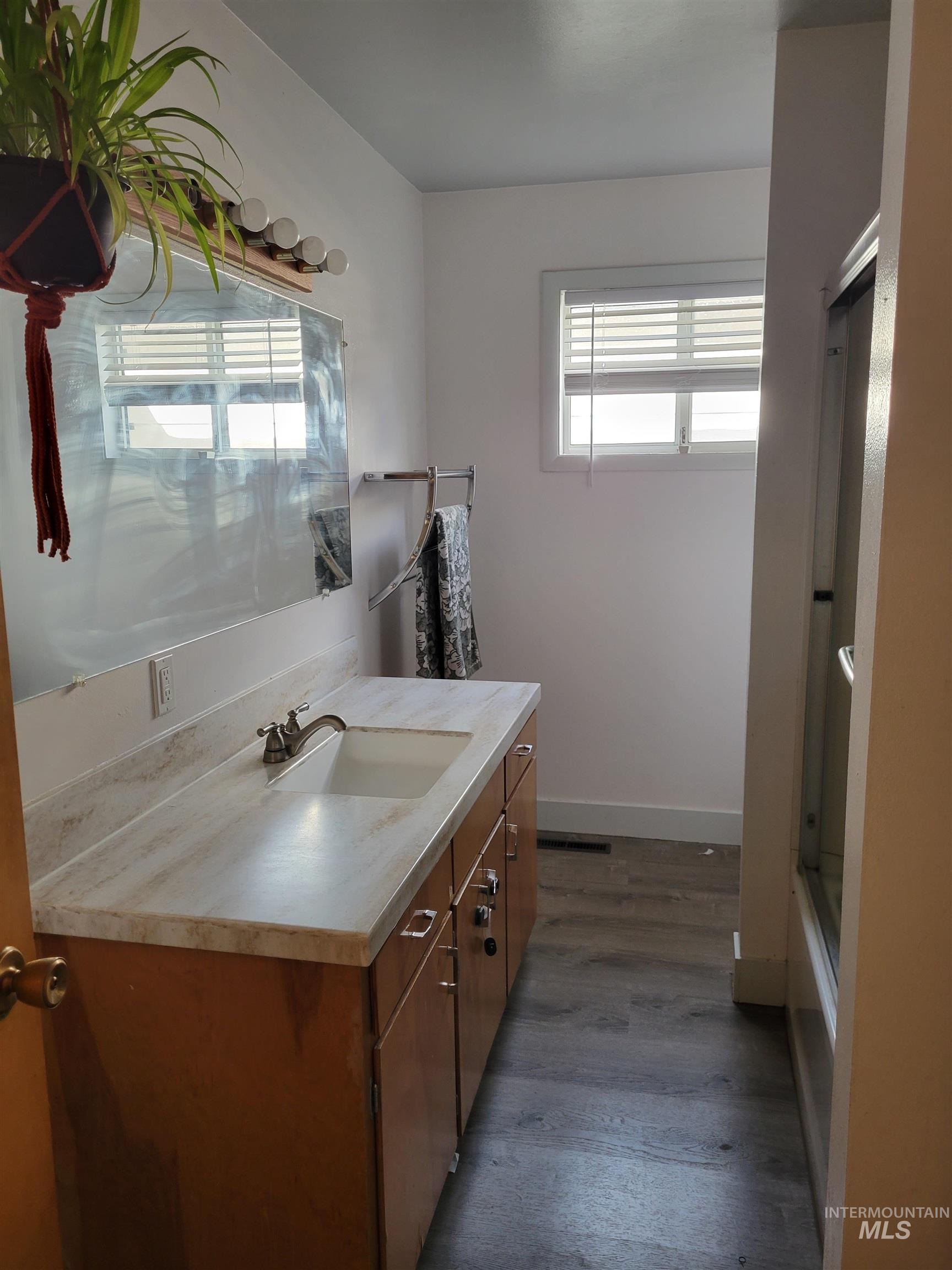 701 Hiland Avenue, Burley, Idaho 83318-0000, 3 Bedrooms, 1 Bathroom, Residential For Sale, Price $295,000,MLS 98961528