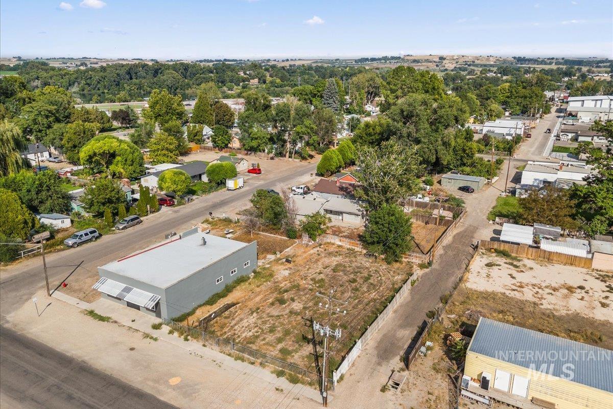 120 N Main St., Homedale, Idaho 83628, Business/Commercial For Sale, Price $275,000,MLS 98961543