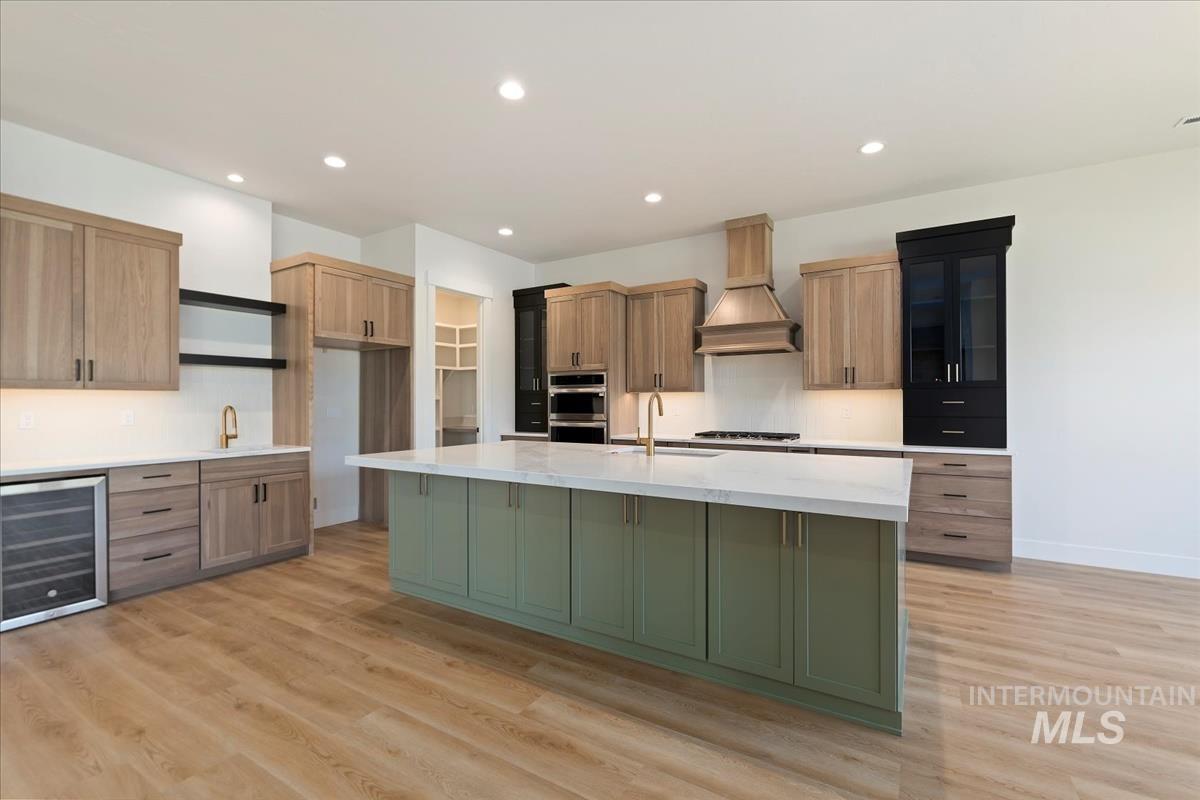 7168 E Chicken Hawk Loop, Nampa, Idaho 83686, 3 Bedrooms, 2.5 Bathrooms, Residential For Sale, Price $819,900,MLS 98961562