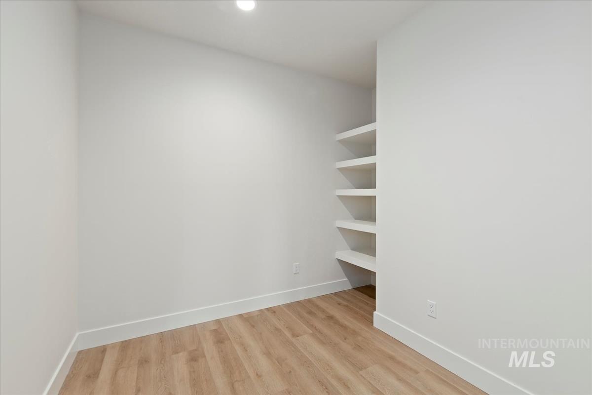 7168 E Chicken Hawk Loop, Nampa, Idaho 83686, 3 Bedrooms, 2.5 Bathrooms, Residential For Sale, Price $819,900,MLS 98961562