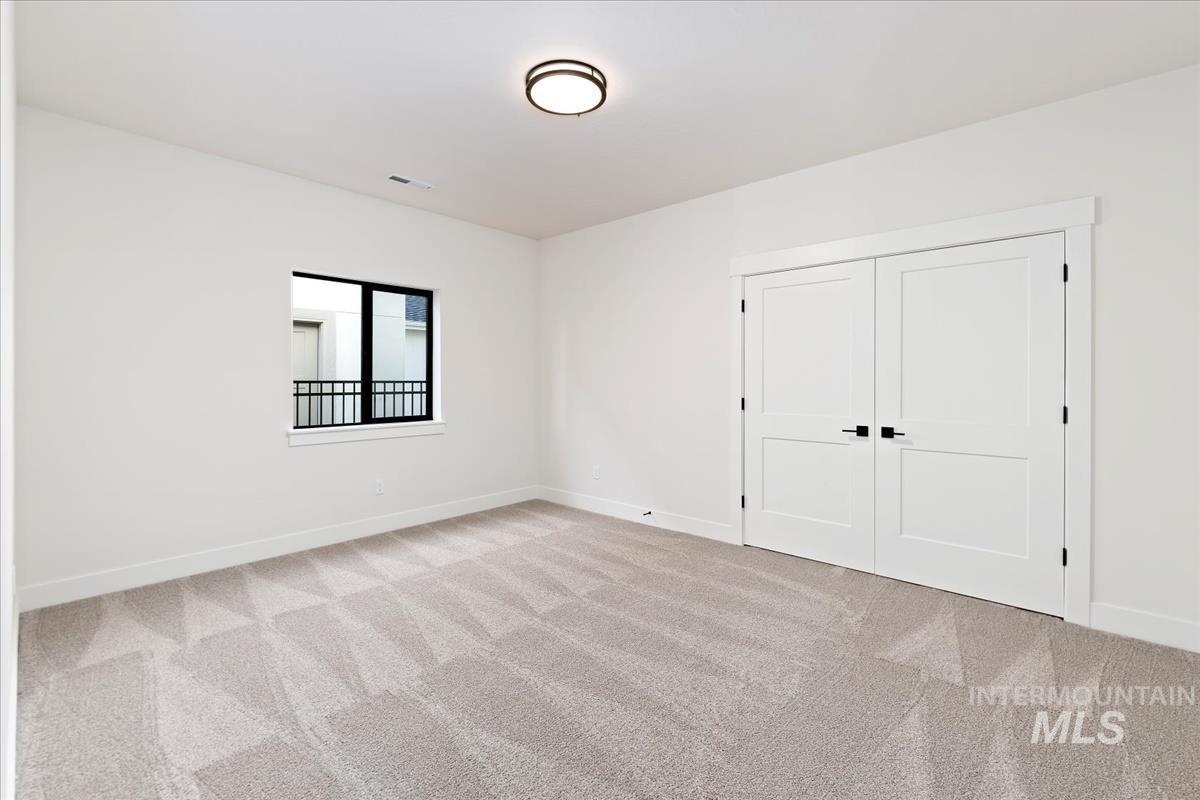 7168 E Chicken Hawk Loop, Nampa, Idaho 83686, 3 Bedrooms, 2.5 Bathrooms, Residential For Sale, Price $819,900,MLS 98961562