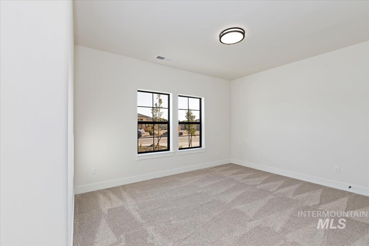 7168 E Chicken Hawk Loop, Nampa, Idaho 83686, 3 Bedrooms, 2.5 Bathrooms, Residential For Sale, Price $819,900,MLS 98961562