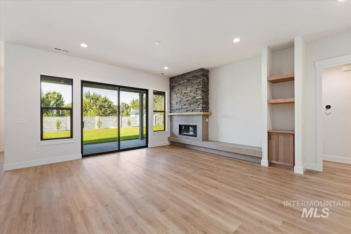 7168 E Chicken Hawk Loop, Nampa, Idaho 83686, 3 Bedrooms, 2.5 Bathrooms, Residential For Sale, Price $819,900,MLS 98961562