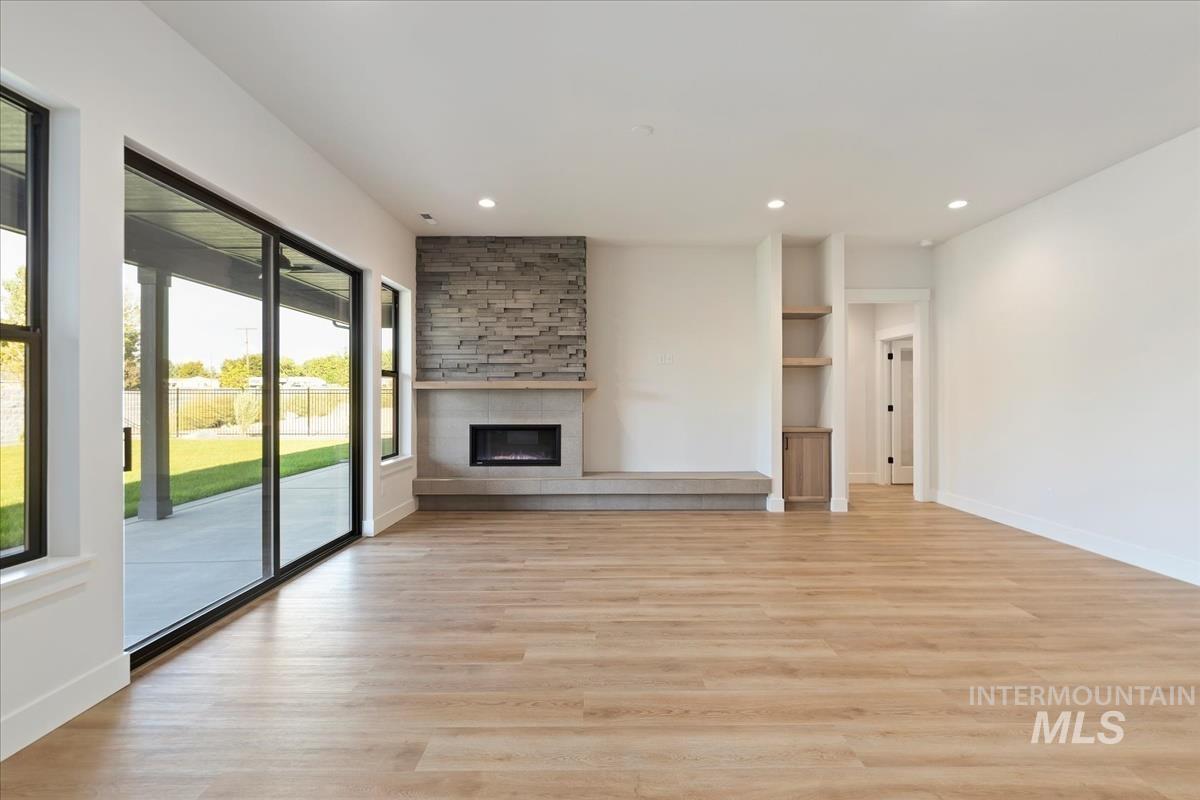 7168 E Chicken Hawk Loop, Nampa, Idaho 83686, 3 Bedrooms, 2.5 Bathrooms, Residential For Sale, Price $819,900,MLS 98961562