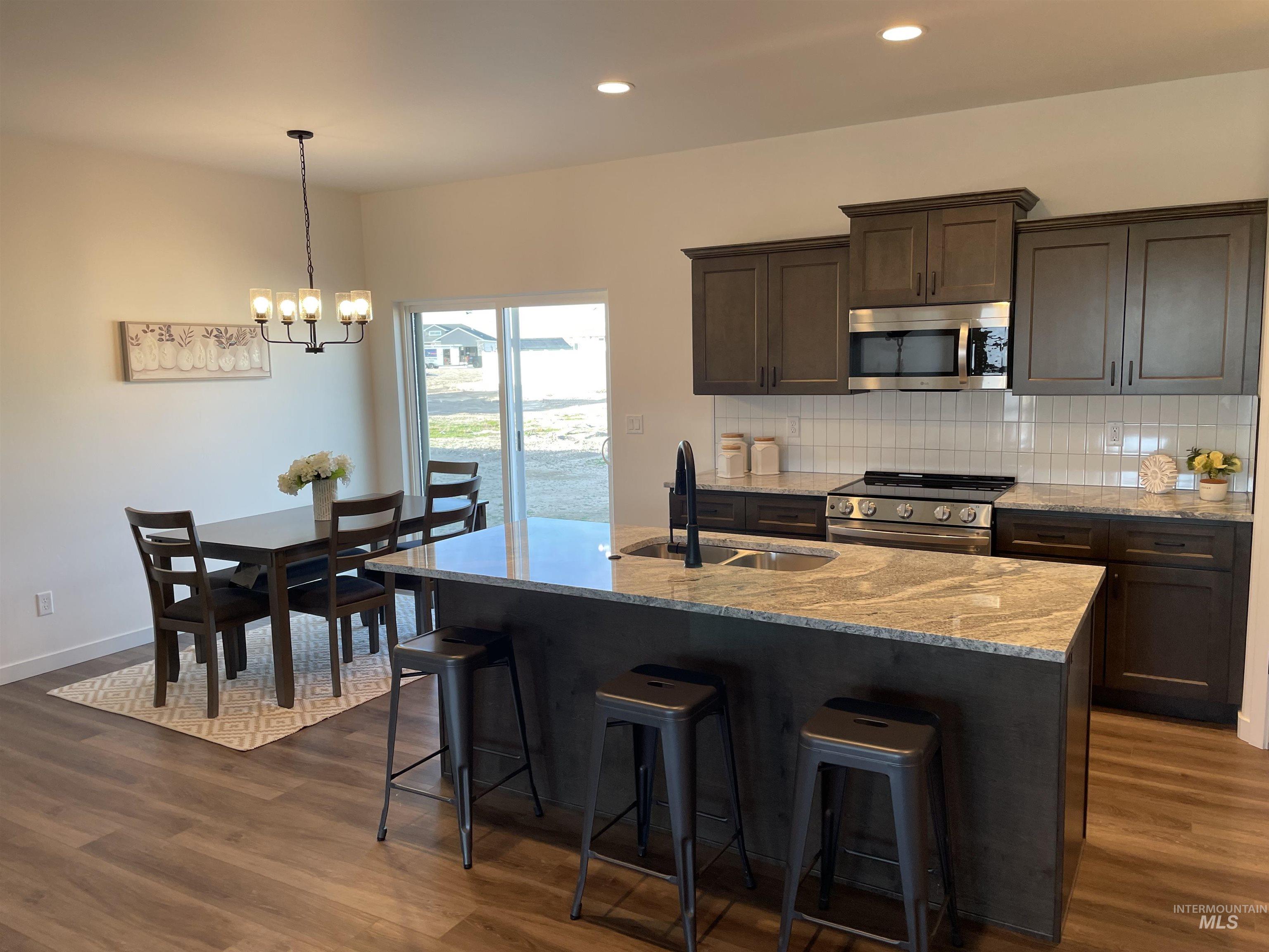 2022 Harrison St, Twin Falls, Idaho 83301, 3 Bedrooms, 2 Bathrooms, Residential For Sale, Price $379,900,MLS 98961581