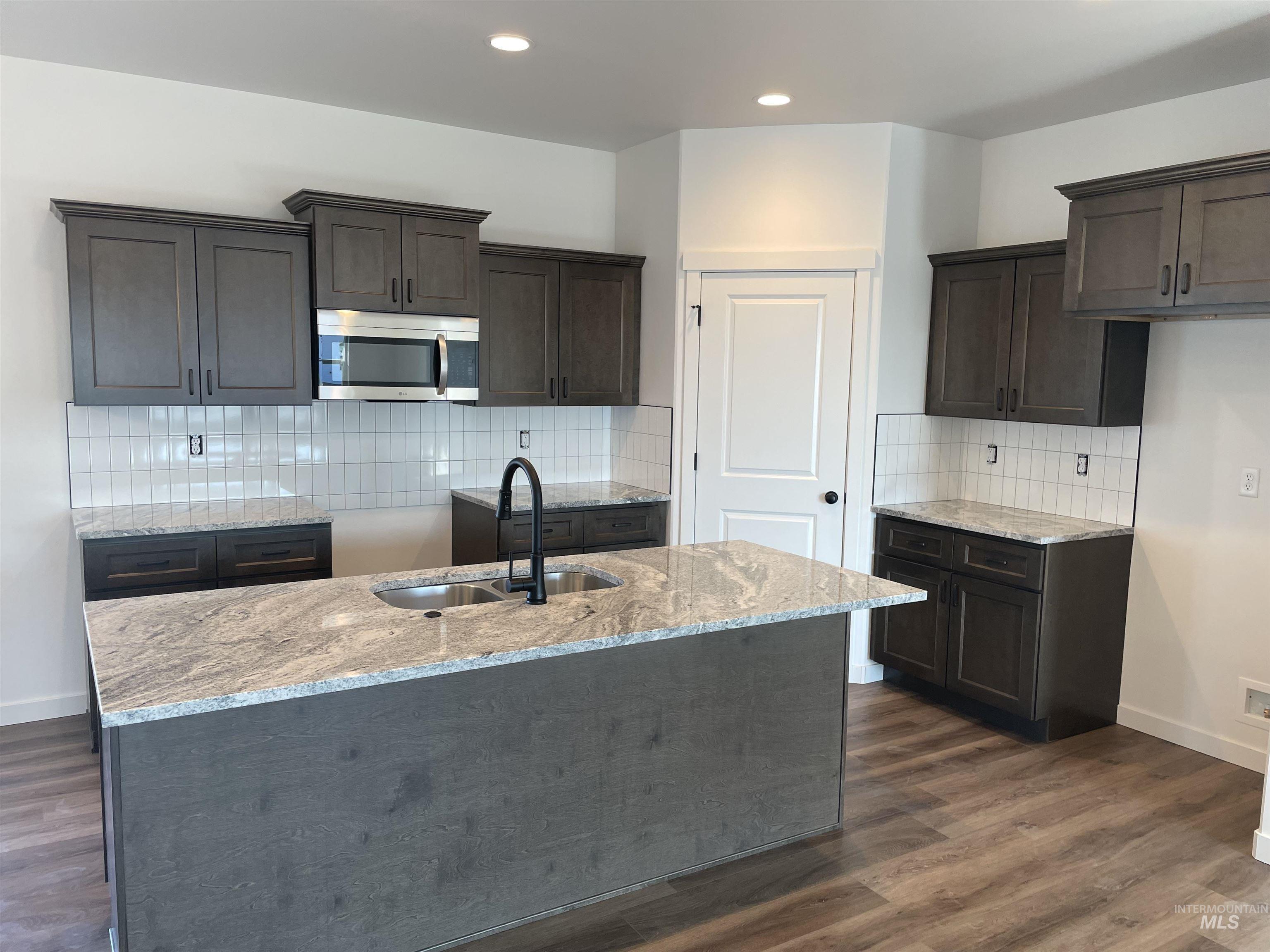 2022 Harrison St, Twin Falls, Idaho 83301, 3 Bedrooms, 2 Bathrooms, Residential For Sale, Price $379,900,MLS 98961581