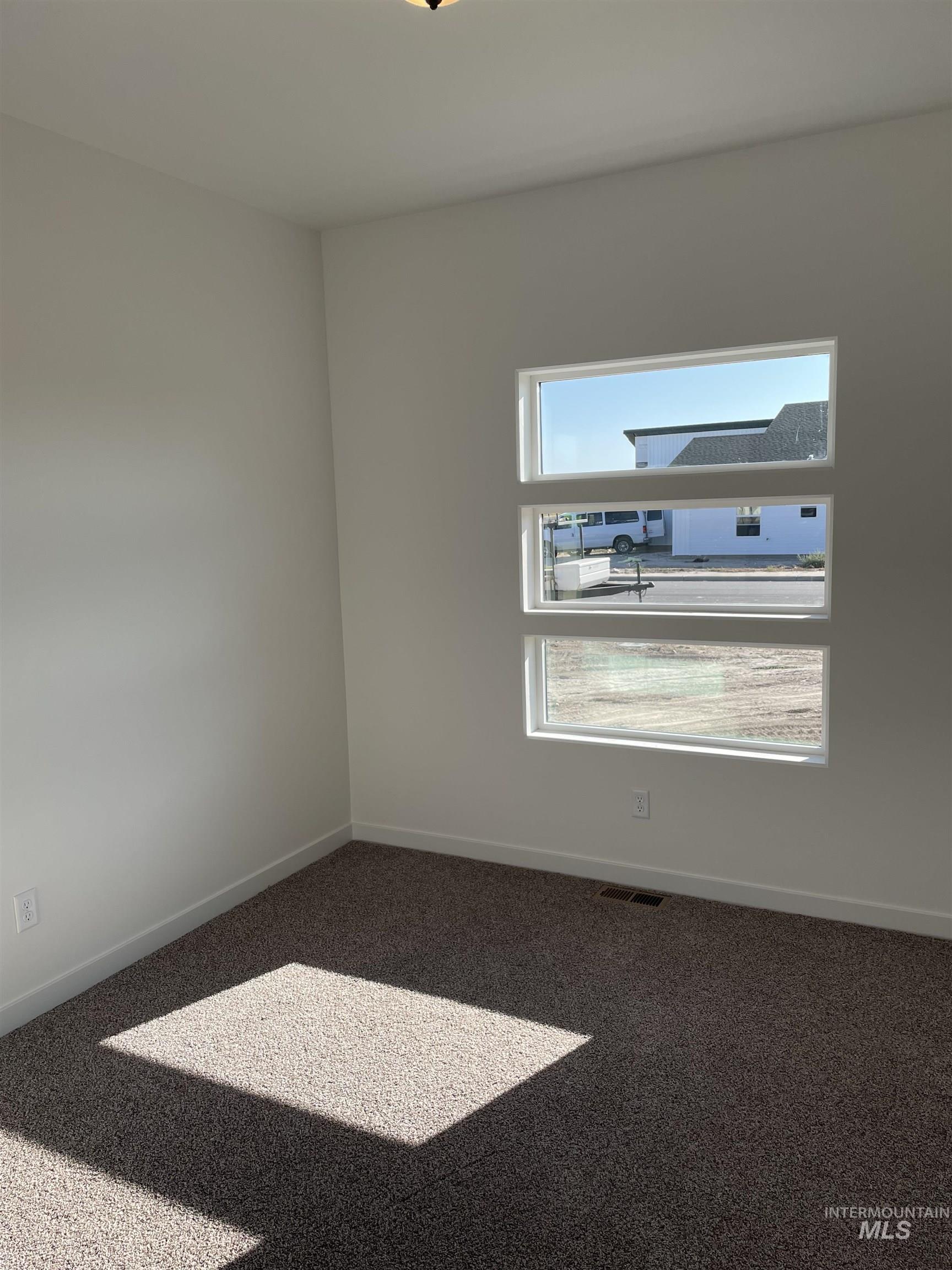 2022 Harrison St, Twin Falls, Idaho 83301, 3 Bedrooms, 2 Bathrooms, Residential For Sale, Price $379,900,MLS 98961581