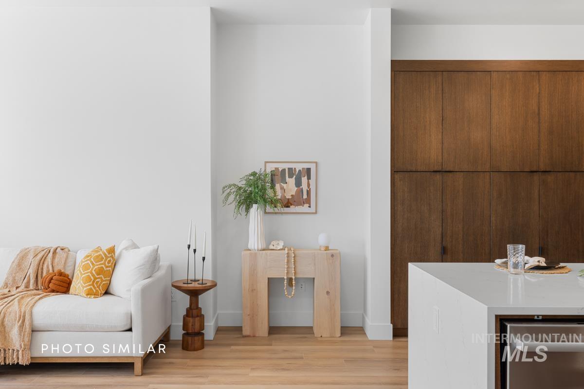 55 E State St, Eagle, Idaho 83616, 2 Bedrooms, 2 Bathrooms, Residential For Sale, Price $848,000, 98961599