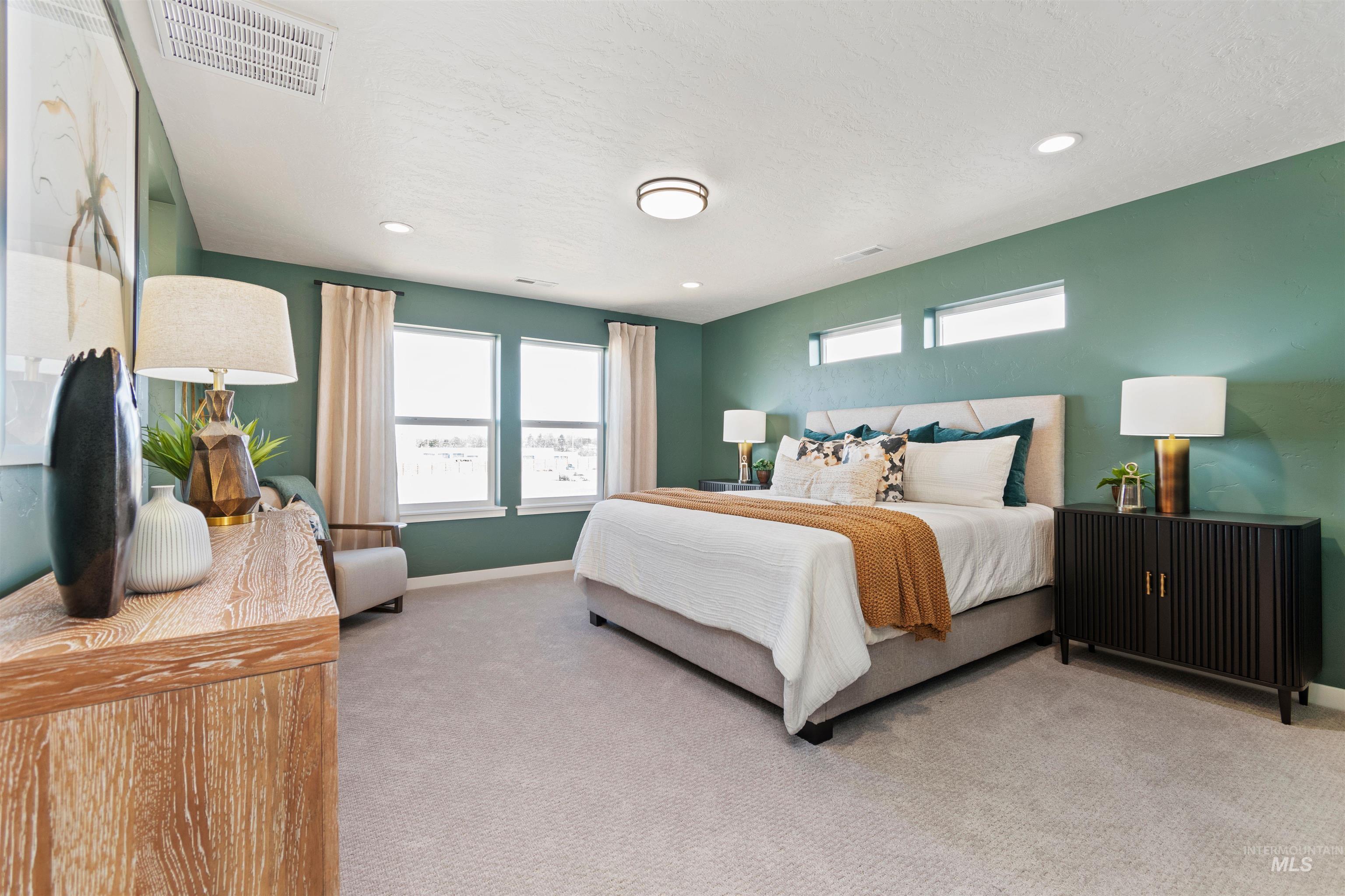 338 W Omphale St., Kuna, Idaho 83634, 5 Bedrooms, 3 Bathrooms, Residential For Sale, Price $540,189,MLS 98961602