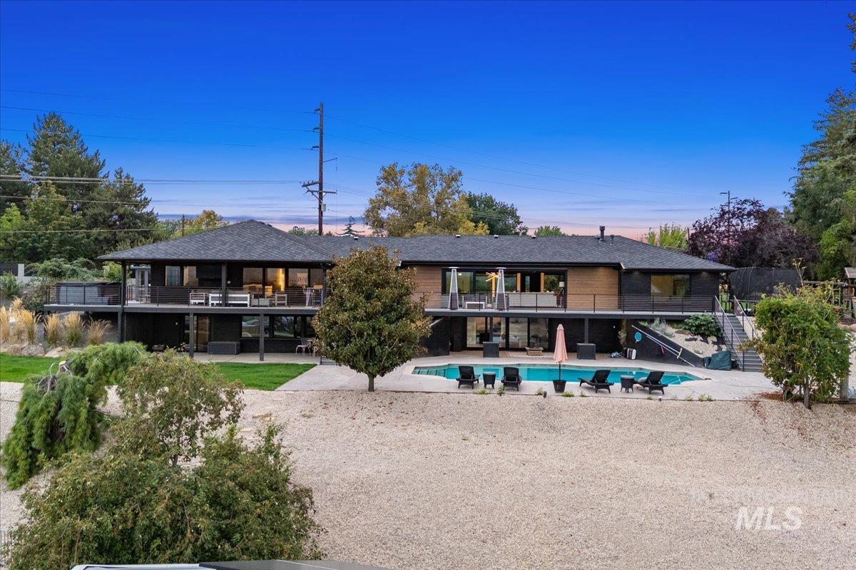 3200 N Mountain View Dr, Boise, Idaho 83704-4635, 5 Bedrooms, 5 Bathrooms, Residential For Sale, Price $2,145,000,MLS 98961608