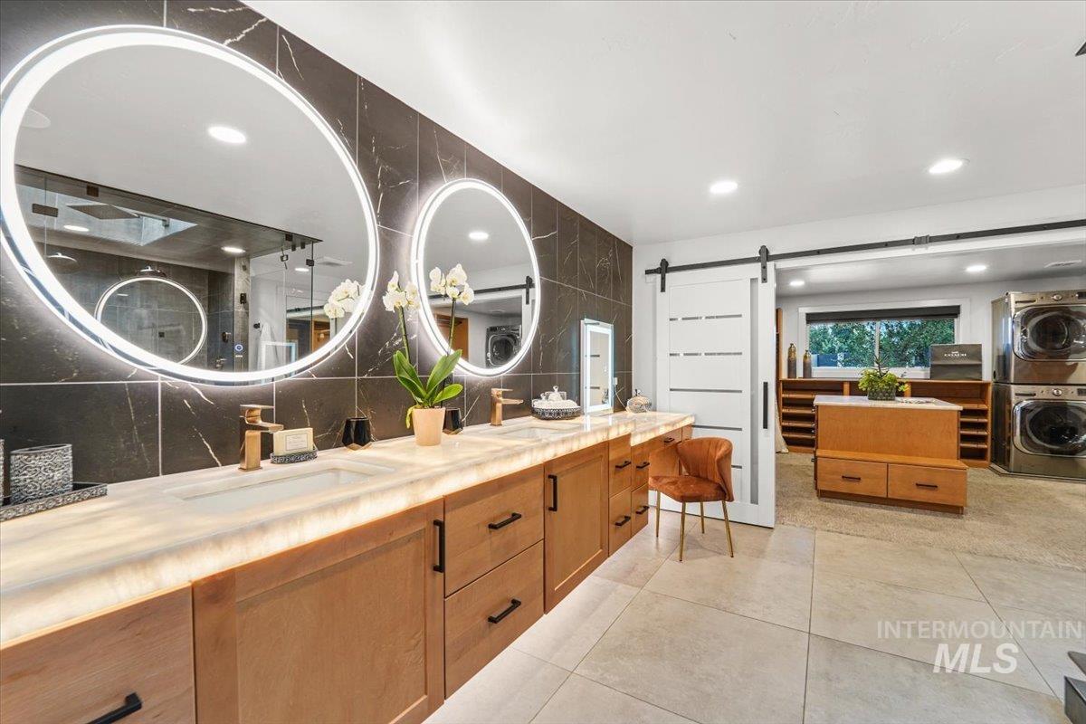 3200 N Mountain View Dr, Boise, Idaho 83704-4635, 5 Bedrooms, 5 Bathrooms, Residential For Sale, Price $2,145,000,MLS 98961608