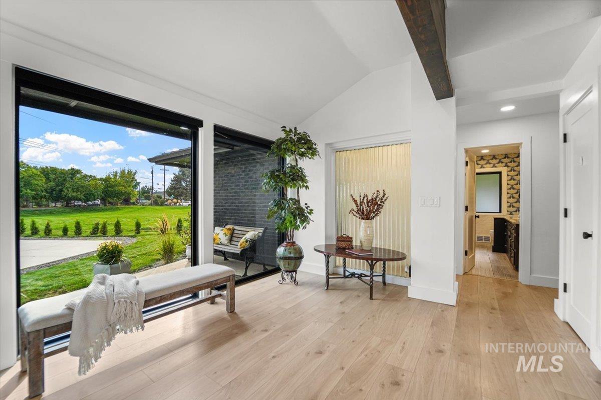 3200 N Mountain View Dr, Boise, Idaho 83704-4635, 5 Bedrooms, 5 Bathrooms, Residential For Sale, Price $2,145,000,MLS 98961608