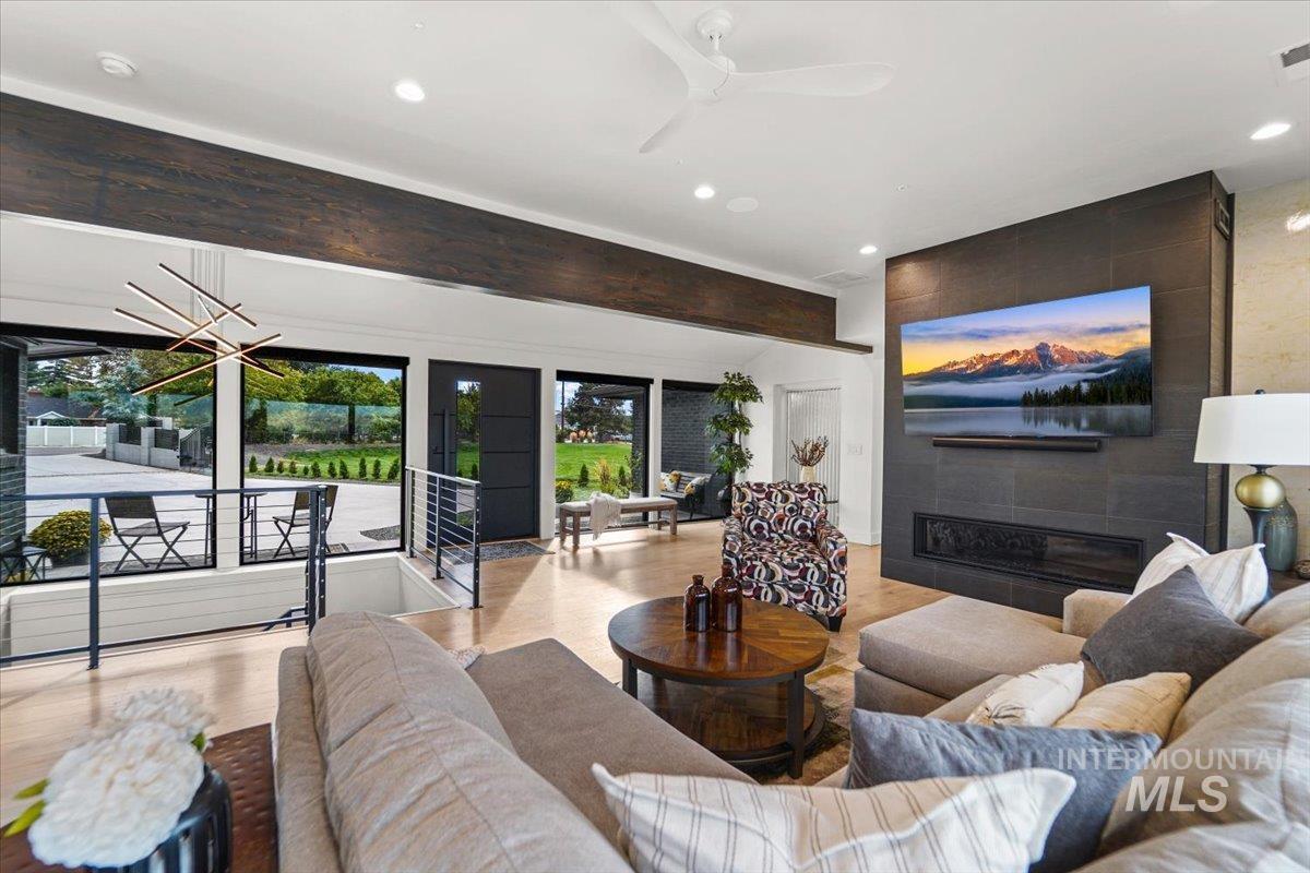 3200 N Mountain View Dr, Boise, Idaho 83704-4635, 5 Bedrooms, 5 Bathrooms, Residential For Sale, Price $2,145,000,MLS 98961608