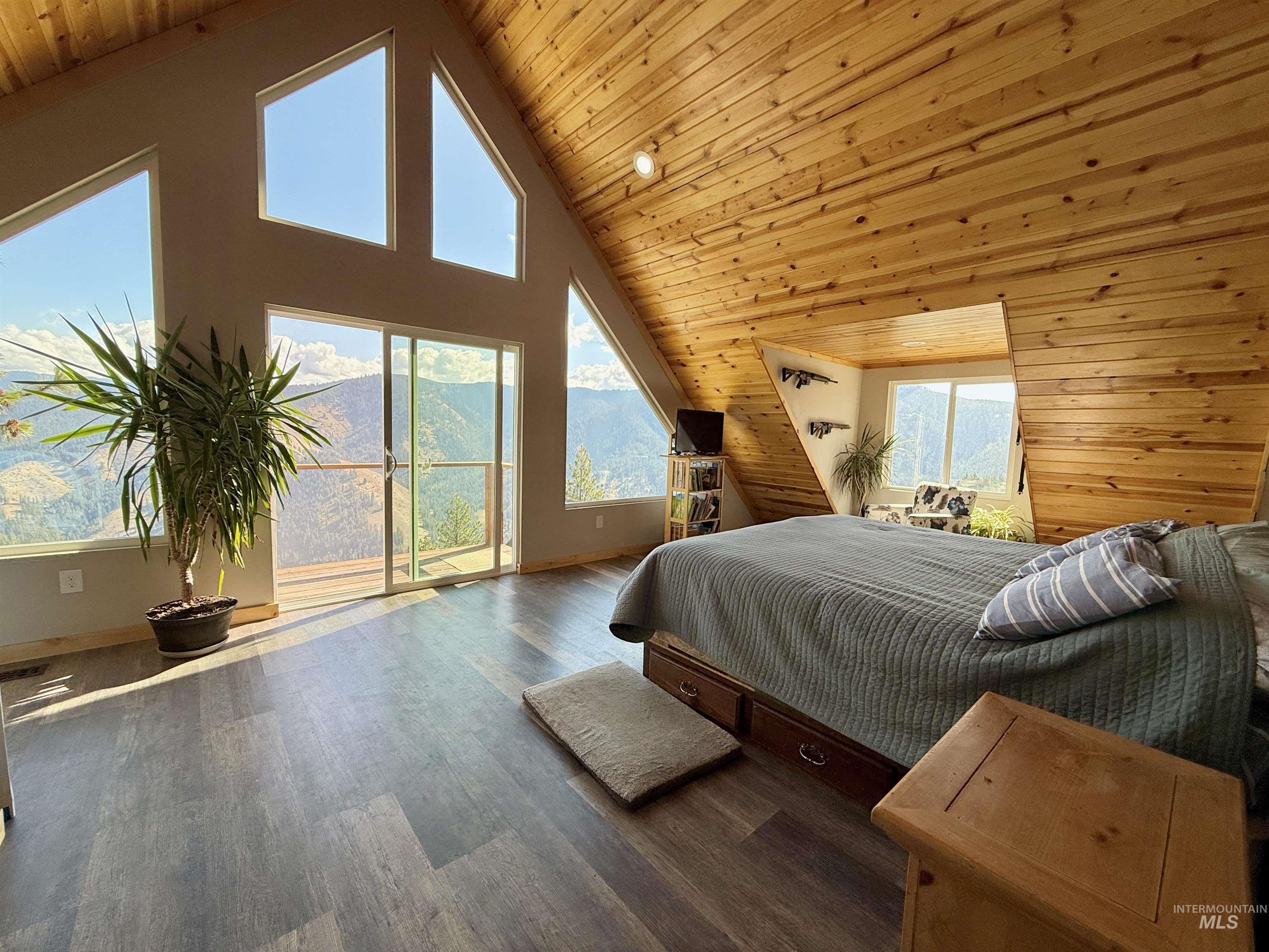 929 Mt. Idaho Grade Rd, Grangeville, Idaho 83530, 4 Bedrooms, 2 Bathrooms, Residential For Sale, Price $839,000, 98961614