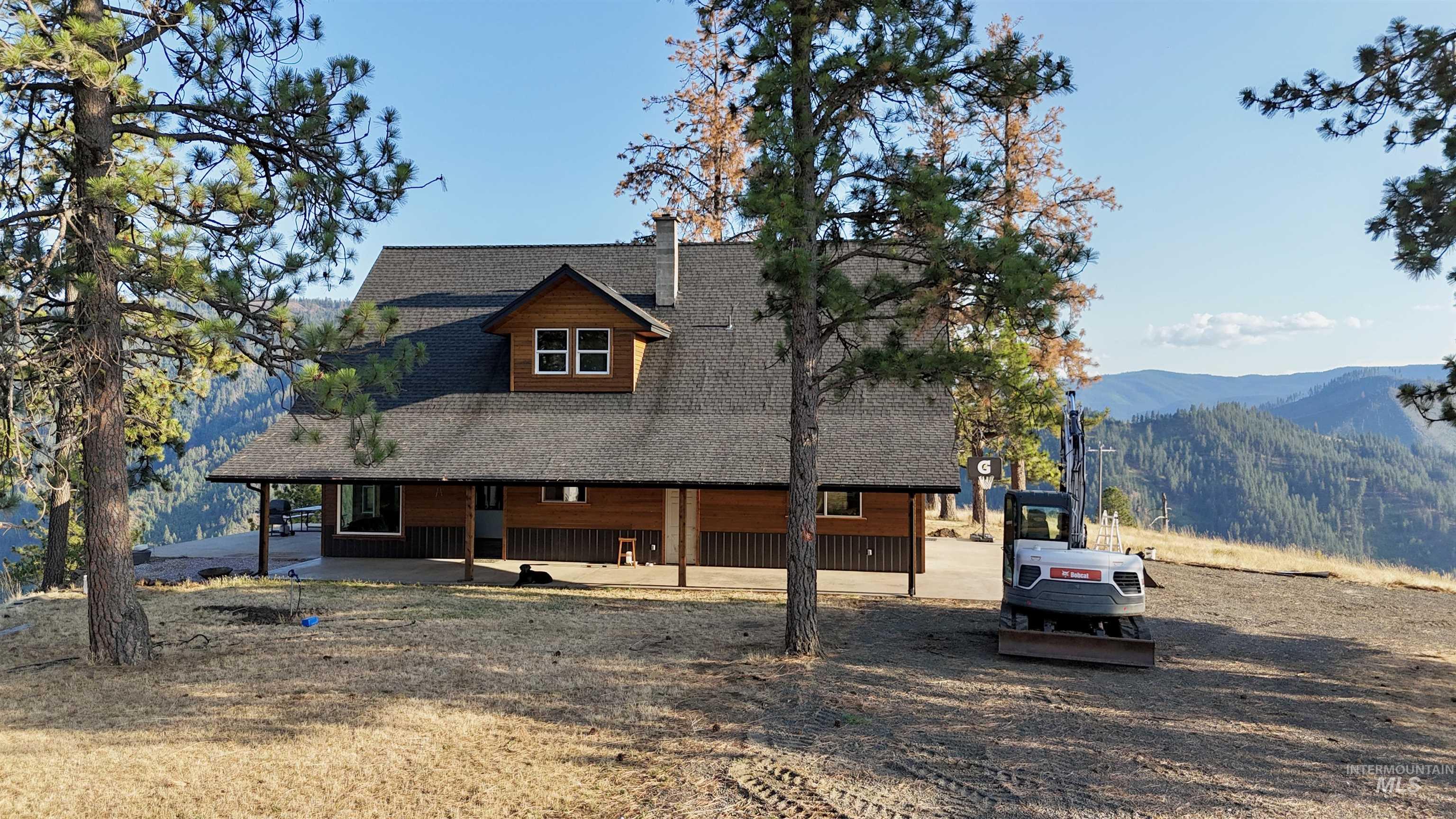 929 Mt. Idaho Grade Rd, Grangeville, Idaho 83530, 4 Bedrooms, 2 Bathrooms, Residential For Sale, Price $839,000, 98961614