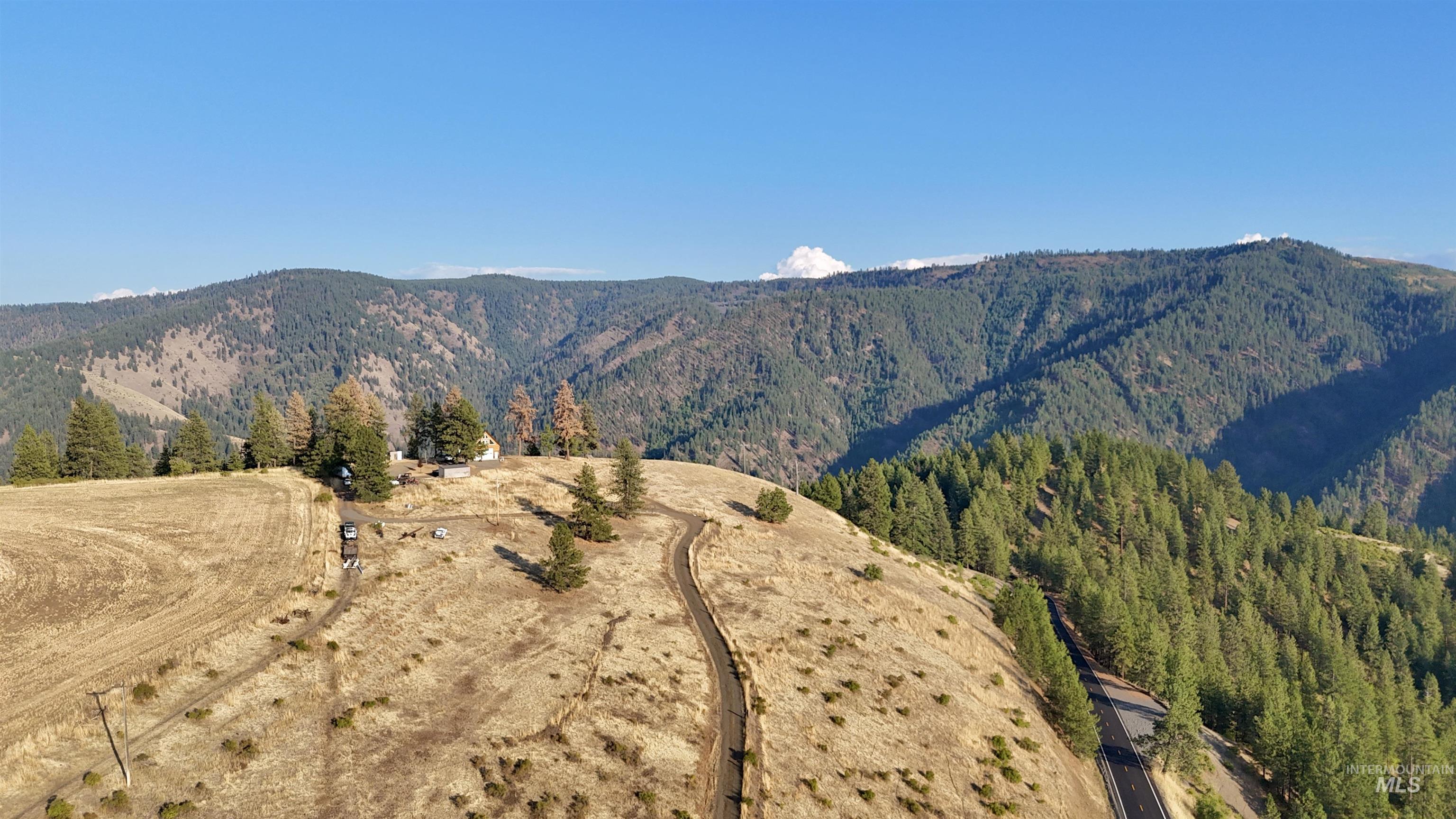 929 Mt. Idaho Grade Rd, Grangeville, Idaho 83530, 4 Bedrooms, 2 Bathrooms, Residential For Sale, Price $839,000, 98961614