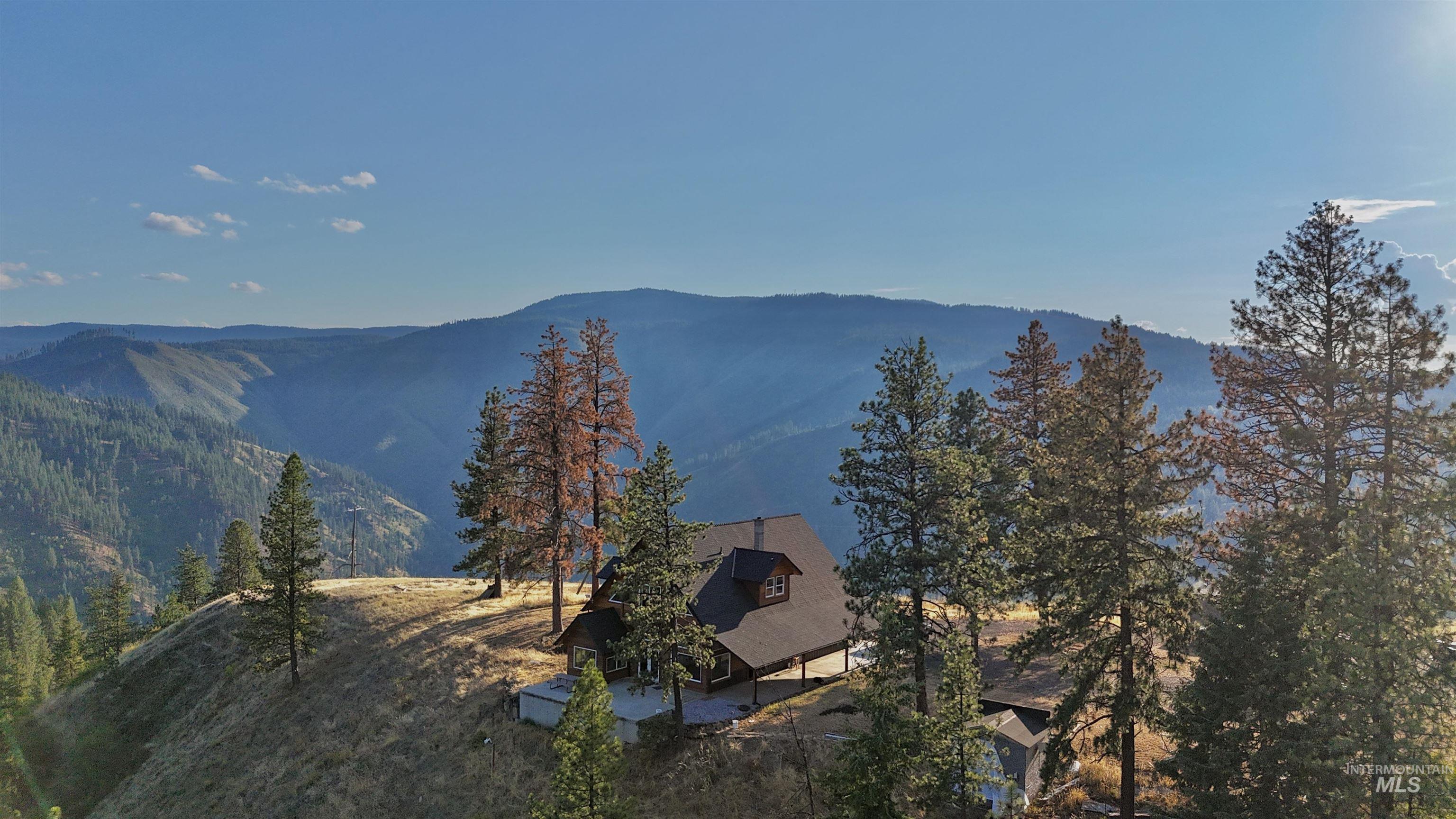 929 Mt. Idaho Grade Rd, Grangeville, Idaho 83530, 4 Bedrooms, 2 Bathrooms, Residential For Sale, Price $885,000, 98961614
