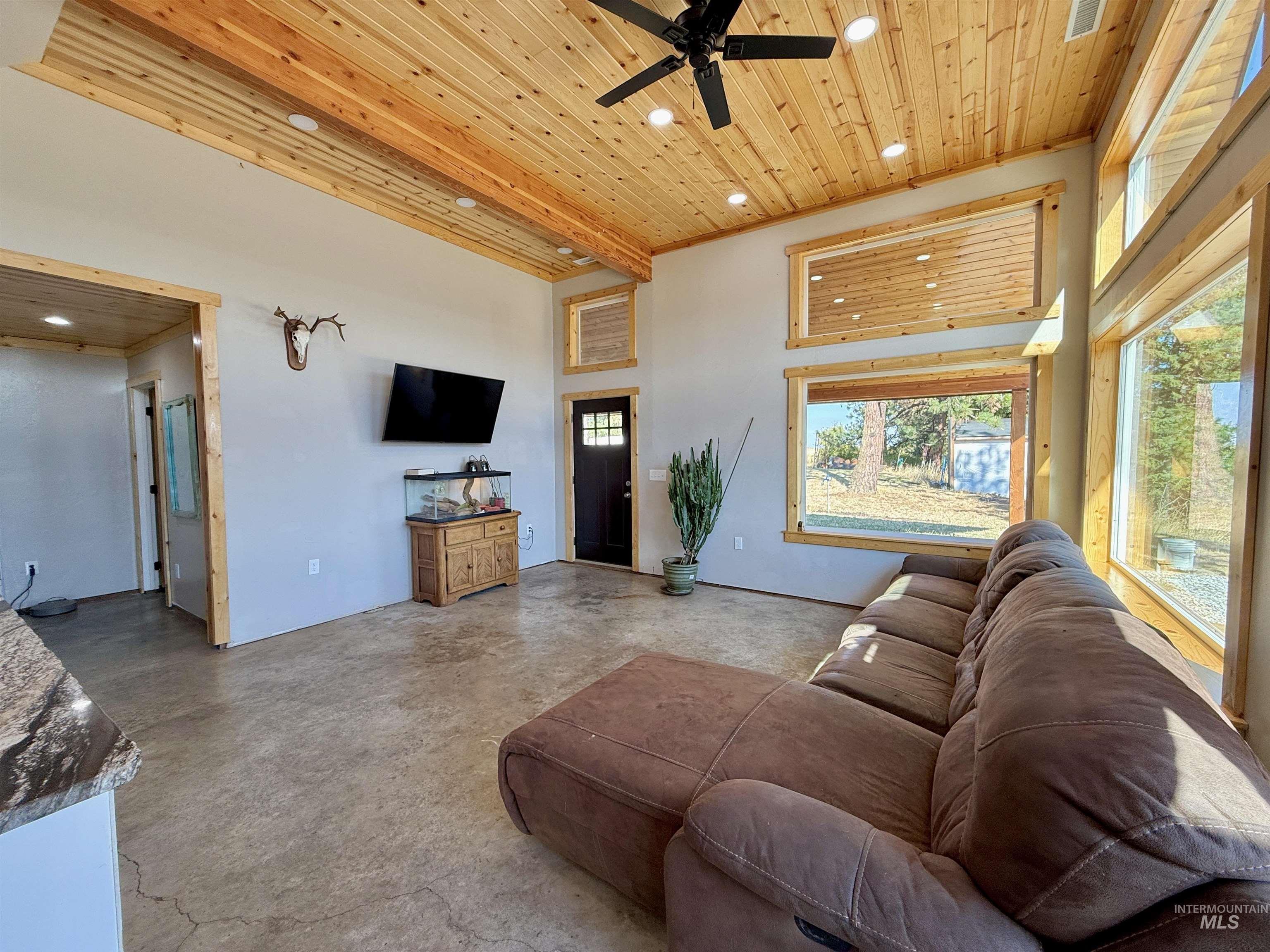 929 Mt. Idaho Grade Rd, Grangeville, Idaho 83530, 4 Bedrooms, 2 Bathrooms, Residential For Sale, Price $839,000, 98961614