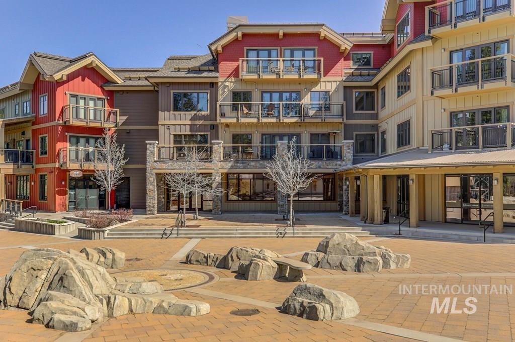 616 N Third Street, McCall, Idaho 83638, 3 Bedrooms, 2.5 Bathrooms, Residential For Sale, Price $750,000, 98961617