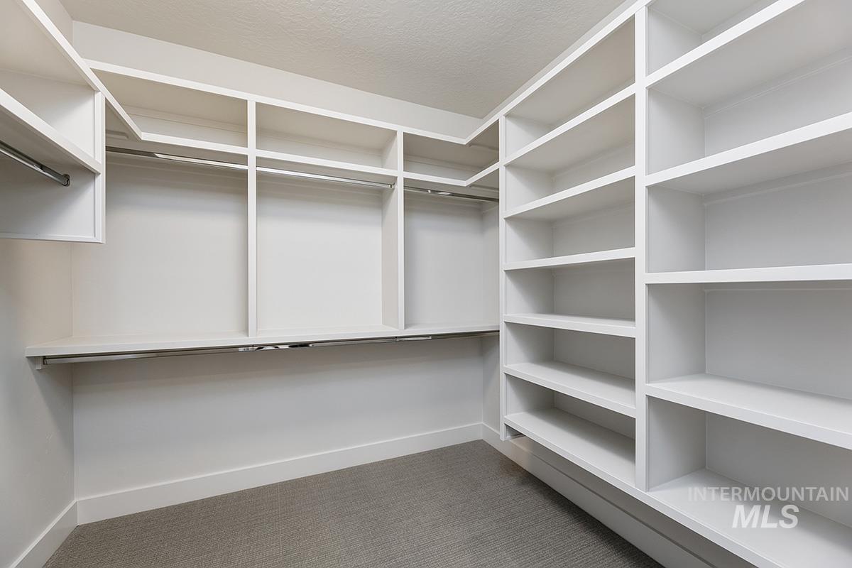 7012 S Palatino Ave., Meridian, Idaho 83642, 4 Bedrooms, 3 Bathrooms, Residential For Sale, Price $709,800,MLS 98961623