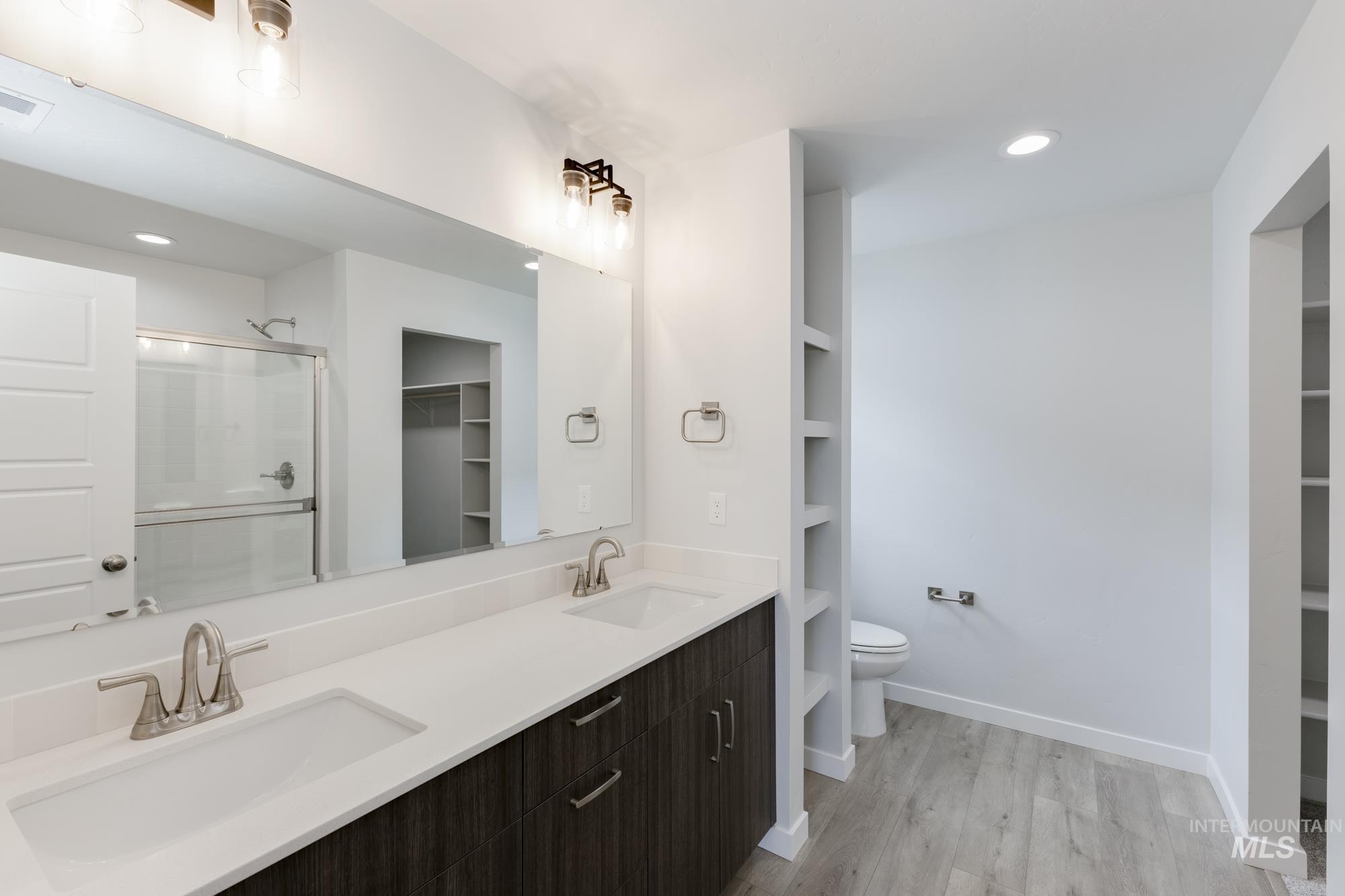 6290 W Karpathos St, Meridian, Idaho 83646, 4 Bedrooms, 2 Bathrooms, Residential For Sale, Price $462,990,MLS 98961639