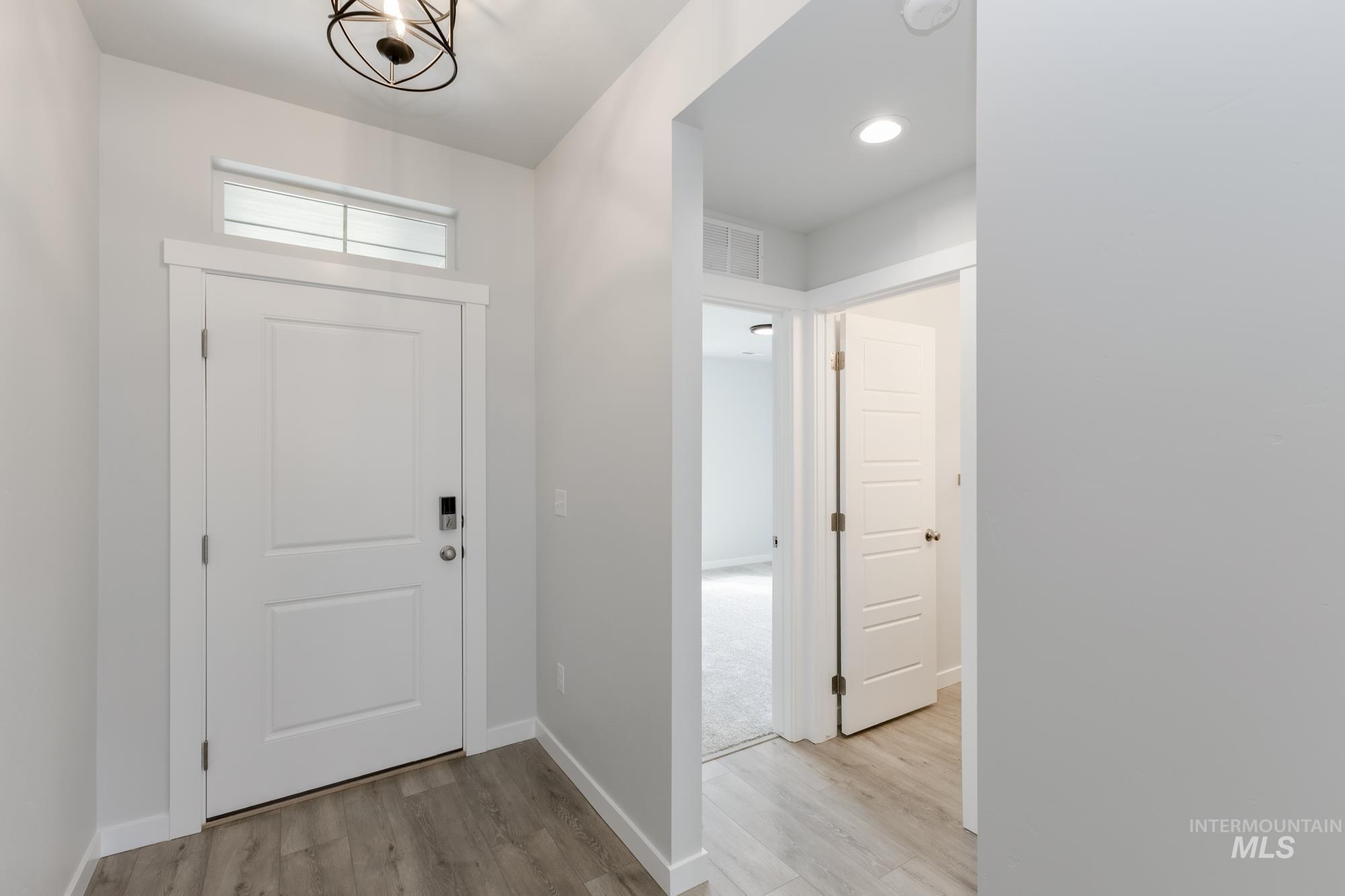 6290 W Karpathos St, Meridian, Idaho 83646, 4 Bedrooms, 2 Bathrooms, Residential For Sale, Price $462,990,MLS 98961639