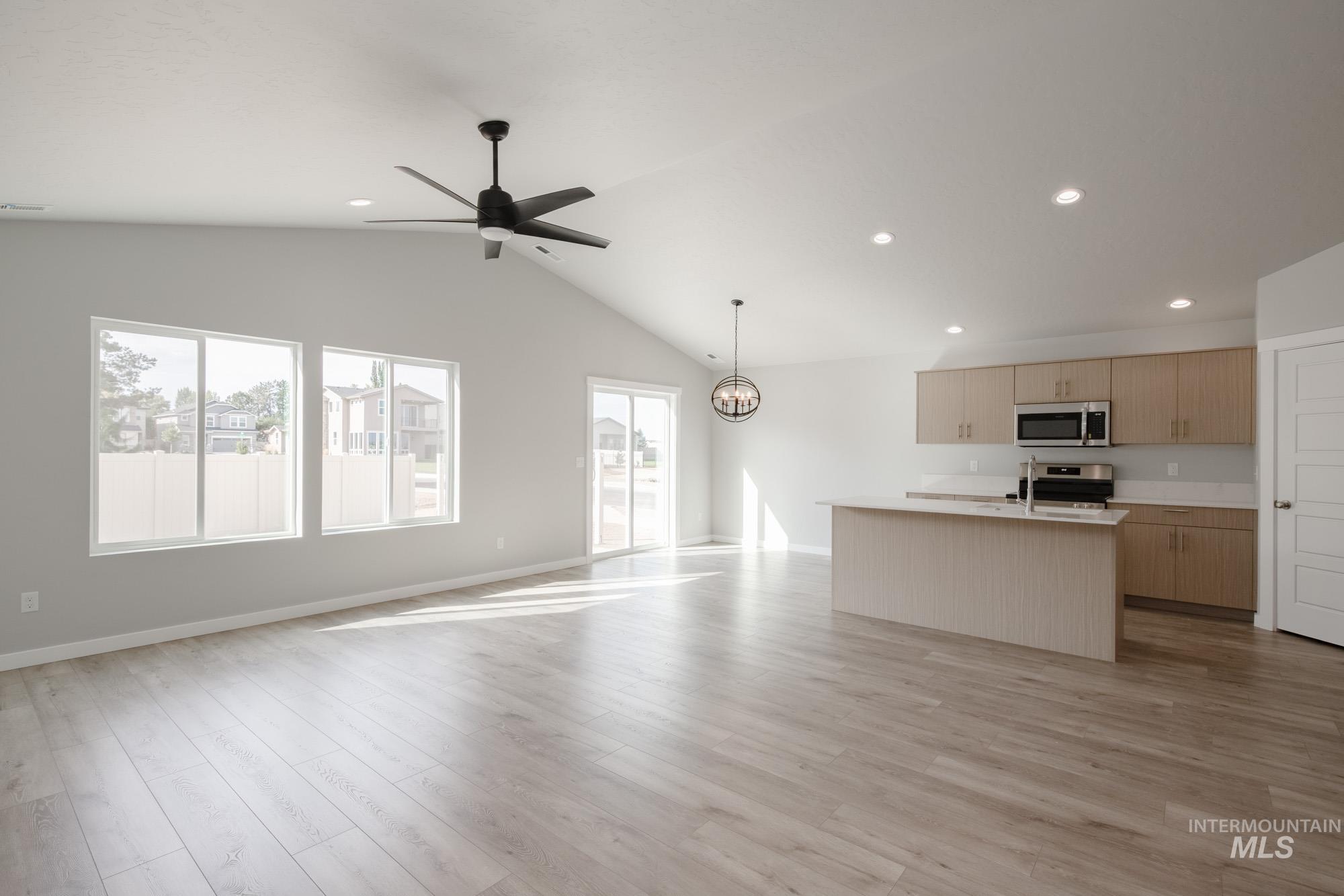 6315 W Karpathos St, Meridian, Idaho 83646, 3 Bedrooms, 2 Bathrooms, Residential For Sale, Price $452,990,MLS 98961640