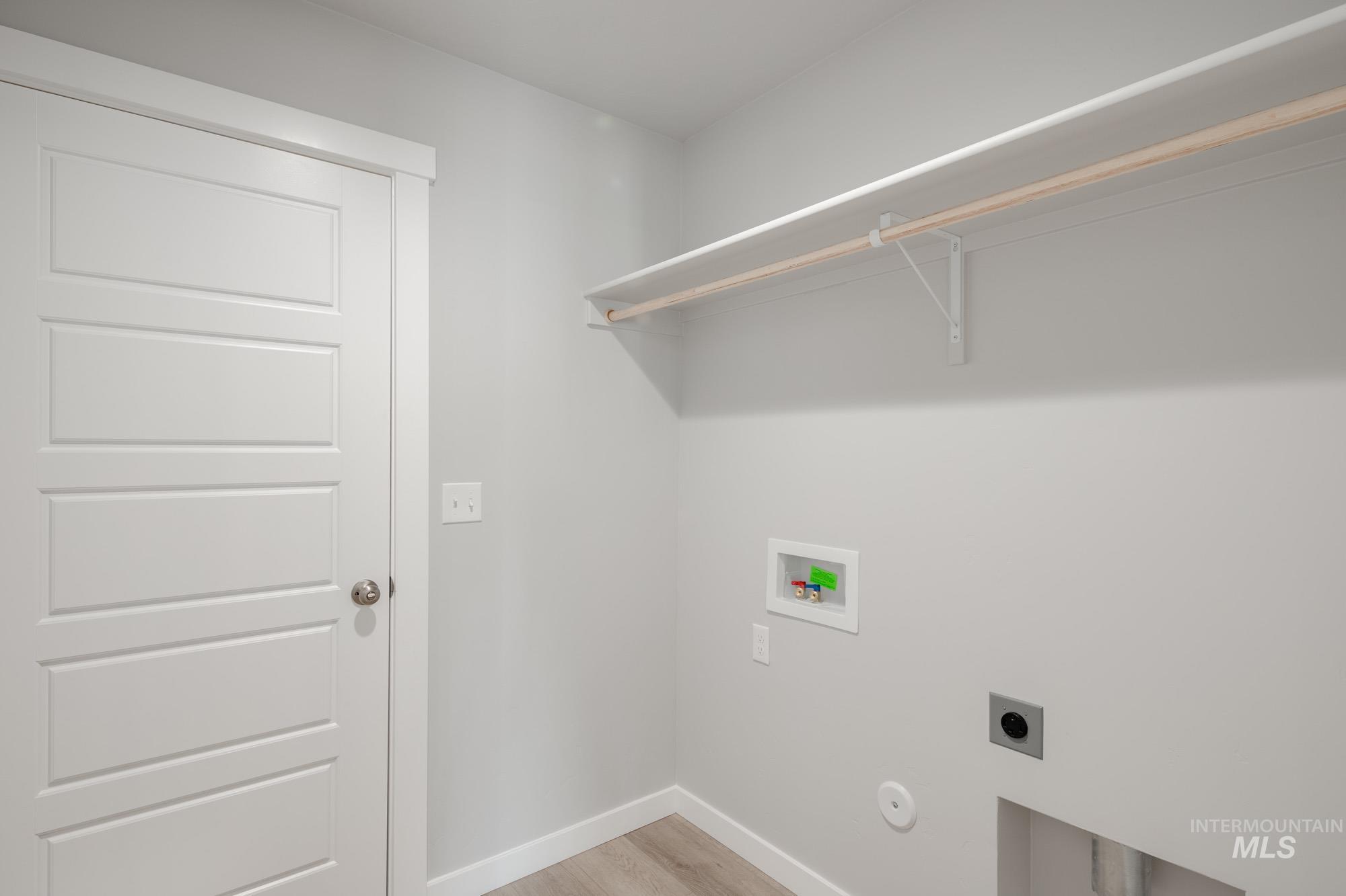 6315 W Karpathos St, Meridian, Idaho 83646, 3 Bedrooms, 2 Bathrooms, Residential For Sale, Price $452,990,MLS 98961640