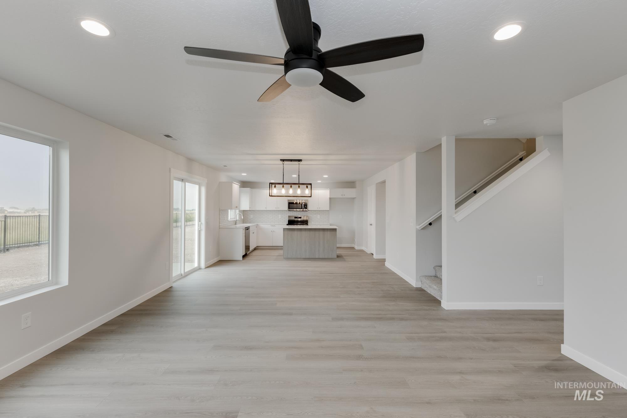 18161 N Lion Head Ave, Nampa, Idaho 83687, 4 Bedrooms, 2.5 Bathrooms, Residential For Sale, Price $453,990, 98961646