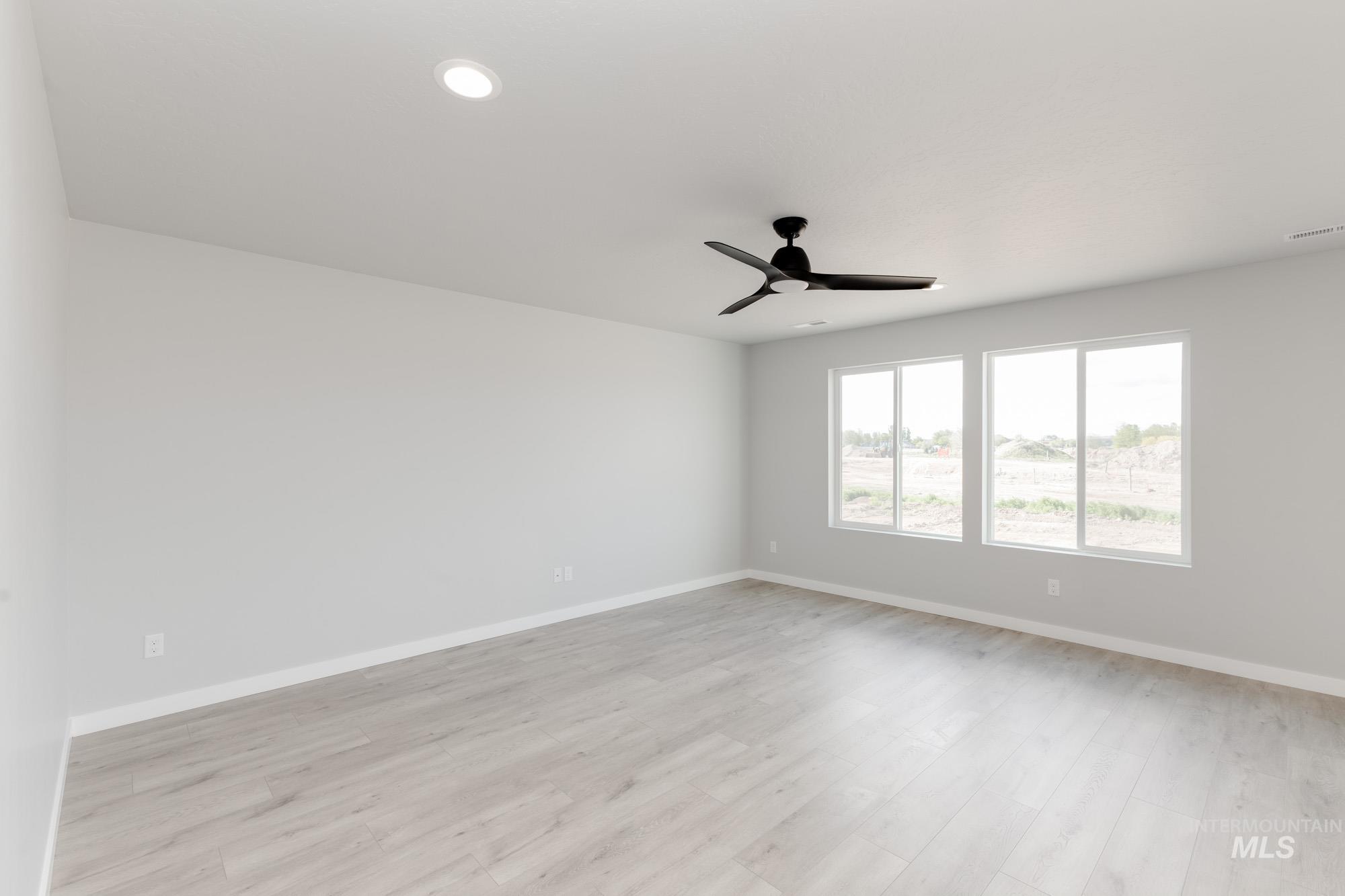 18161 N Lion Head Ave, Nampa, Idaho 83687, 4 Bedrooms, 2.5 Bathrooms, Residential For Sale, Price $455,990,MLS 98961646