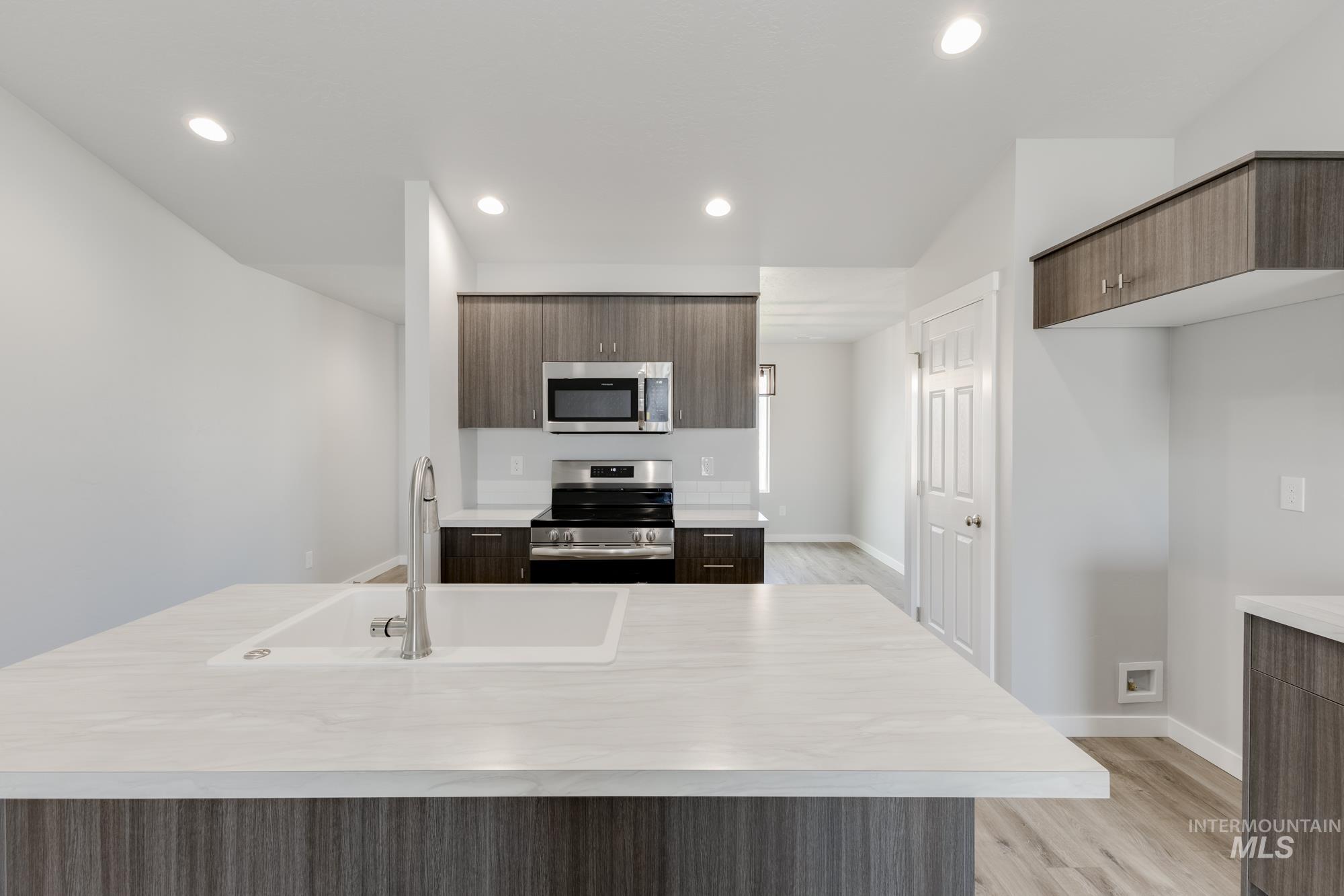 18180 N Azalea Ave, Nampa, Idaho 83687, 3 Bedrooms, 2 Bathrooms, Residential For Sale, Price $384,990,MLS 98961648