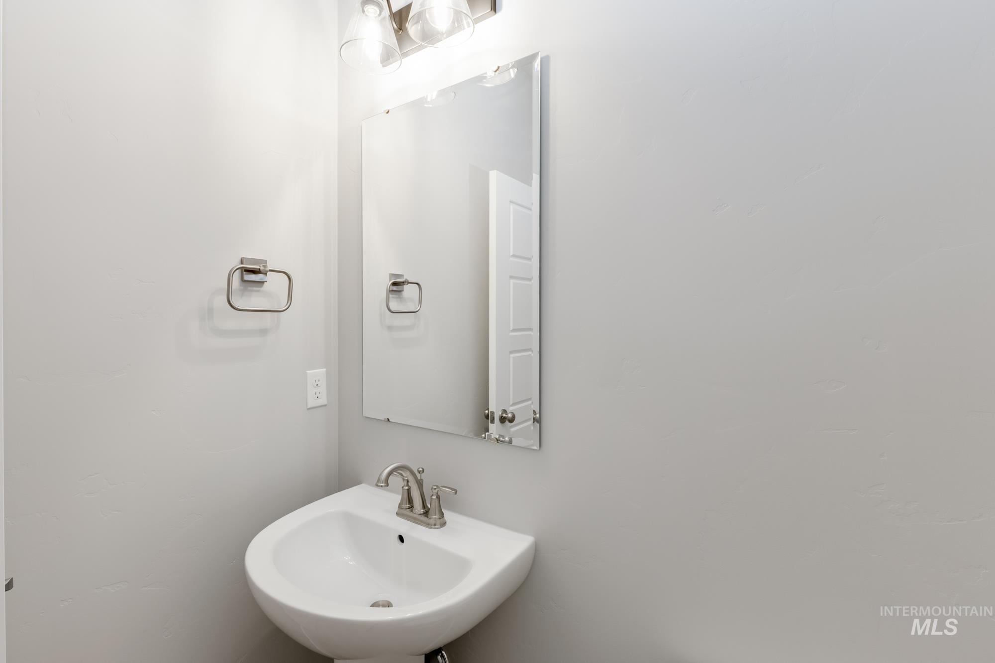 4236 E Kalinga St, Meridian, Idaho 83642, 4 Bedrooms, 2.5 Bathrooms, Residential For Sale, Price $480,990,MLS 98961657