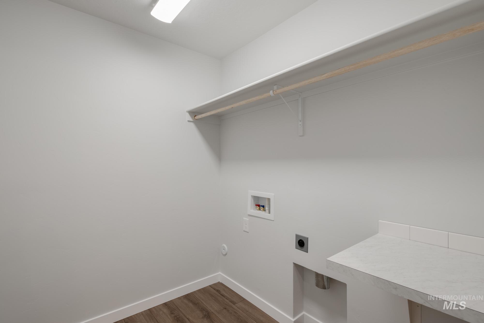 3270 W Morere Dr, Meridian, Idaho 83642, 5 Bedrooms, 2.5 Bathrooms, Residential For Sale, Price $549,990,MLS 98961661