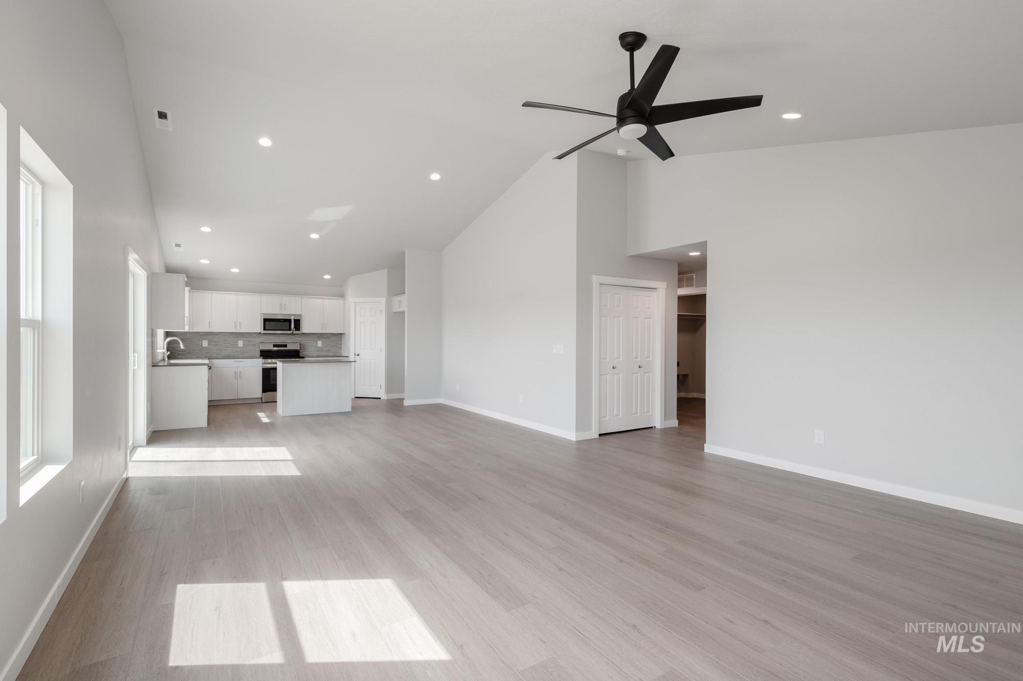 2867 E Valley Wind St, Kuna, Idaho 83634, 4 Bedrooms, 2 Bathrooms, Residential For Sale, Price $434,990,MLS 98961667