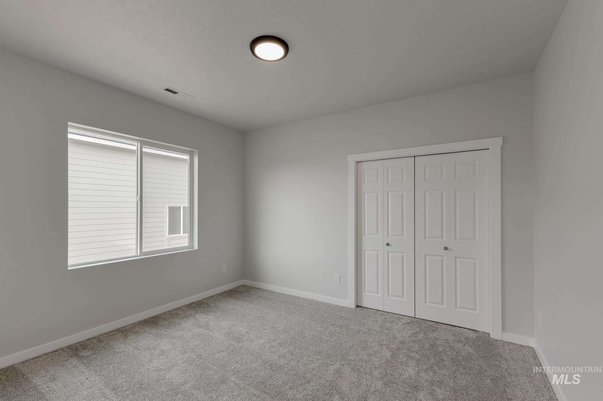 1188 W Cub River Dr, Meridian, Idaho 83642, 4 Bedrooms, 2.5 Bathrooms, Residential For Sale, Price $594,990,MLS 98961675