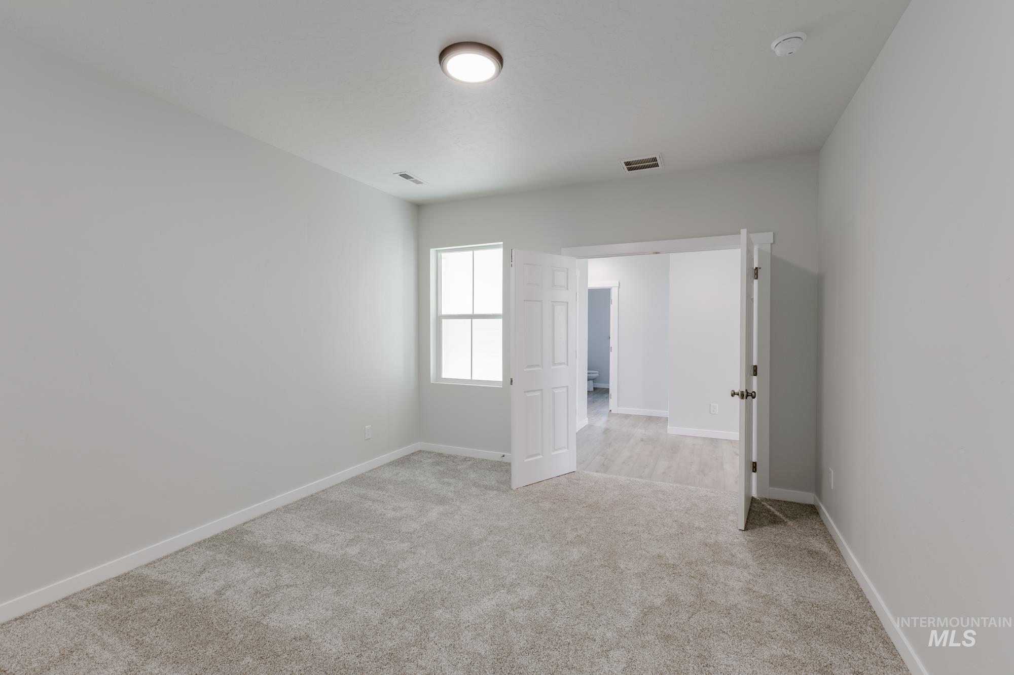 1188 W Cub River Dr, Meridian, Idaho 83642, 4 Bedrooms, 2.5 Bathrooms, Residential For Sale, Price $594,990,MLS 98961675