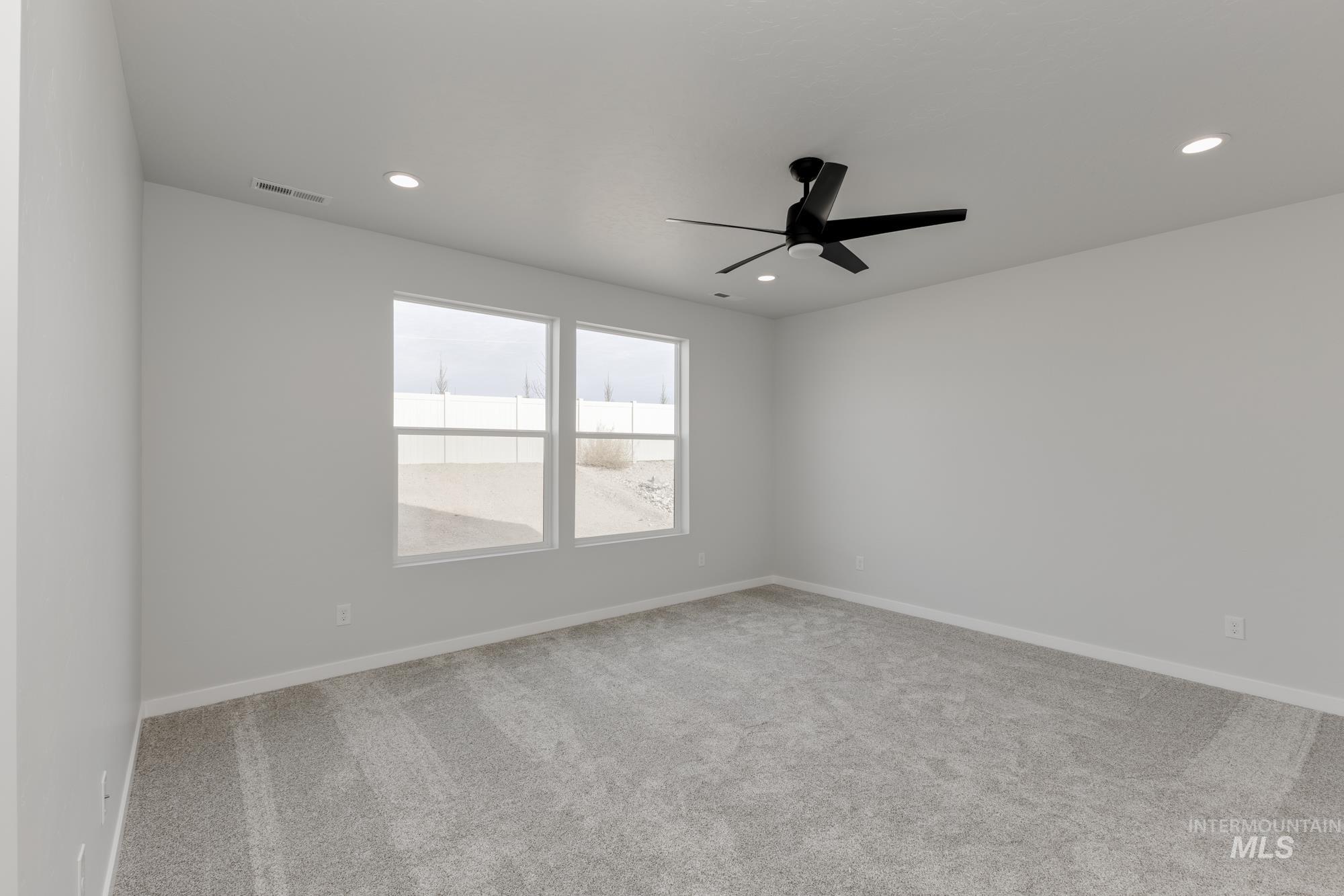 1188 W Cub River Dr, Meridian, Idaho 83642, 4 Bedrooms, 2.5 Bathrooms, Residential For Sale, Price $594,990,MLS 98961675